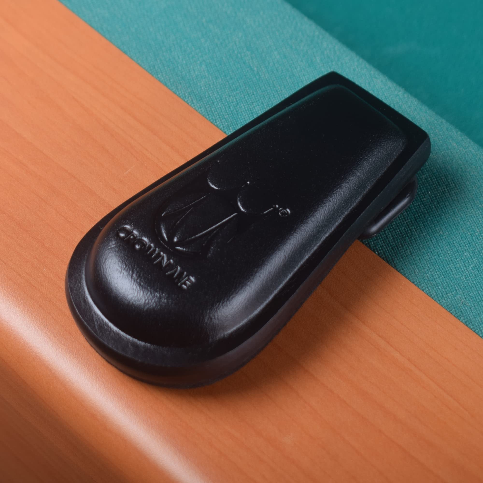 Premium Weighted 4-Cue Leather Pool Cue Holder - Durable Billiard Accessory for Home Game Rooms & Professional Pool Halls