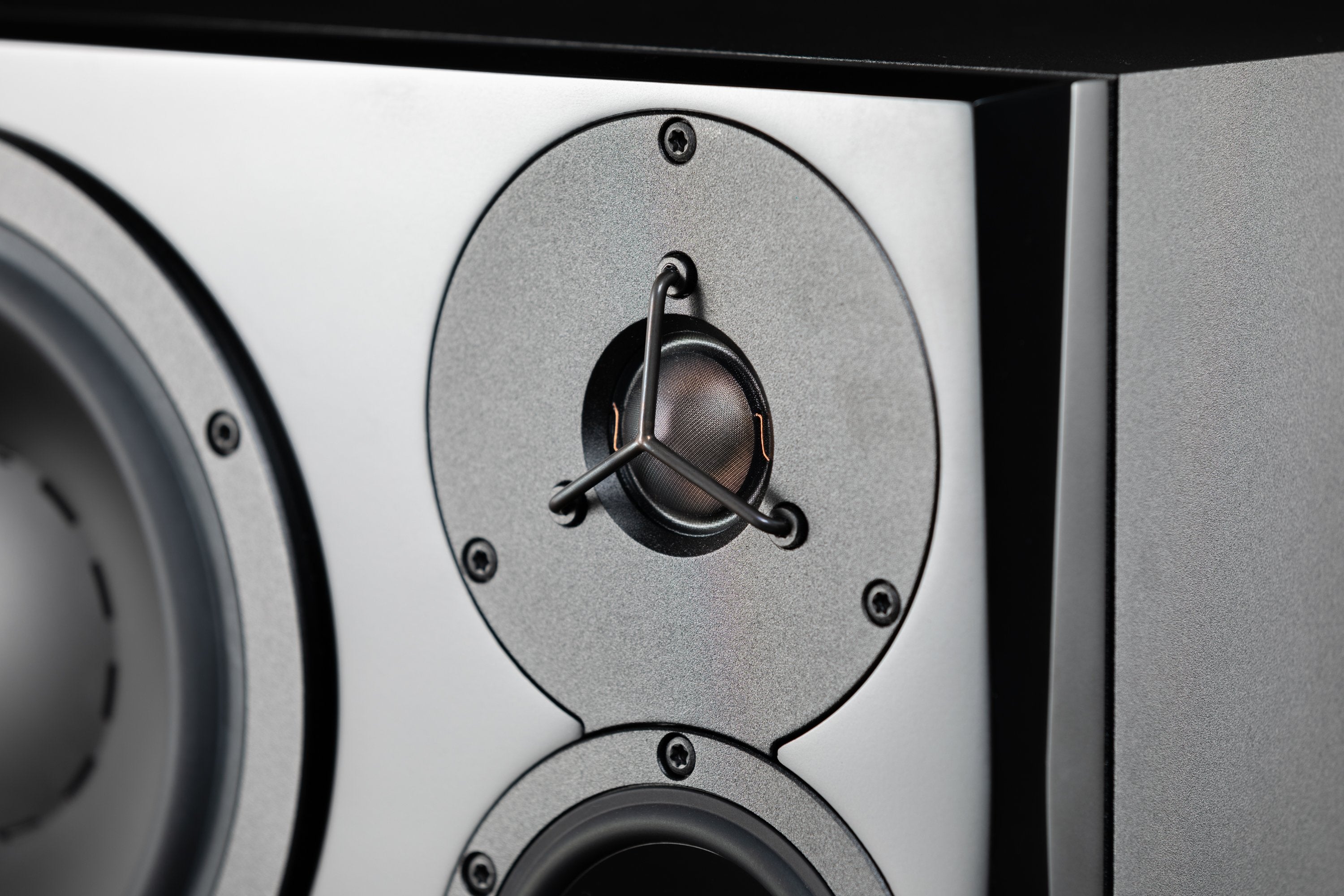 Dynaudio LYD 5/7/8 Professional Studio Monitor Speakers - High-Quality Audio for Music Production, Recording & Home Studios | Perfect for Producers, Engineers & Audiophiles