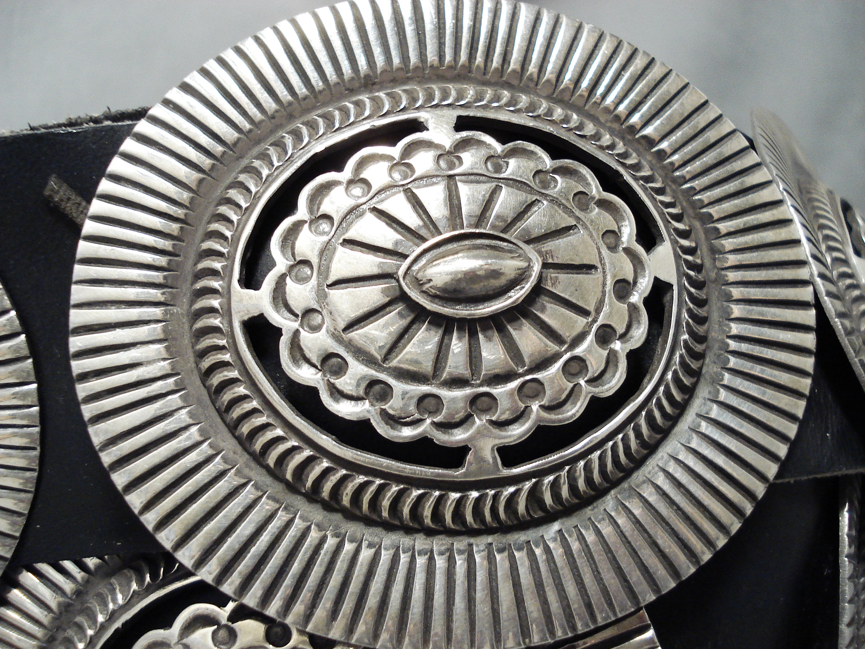 Vintage Navajo Sterling Silver Concho Belt - 614 Grams Authentic Native American Jewelry for Western Fashion & Cultural Events