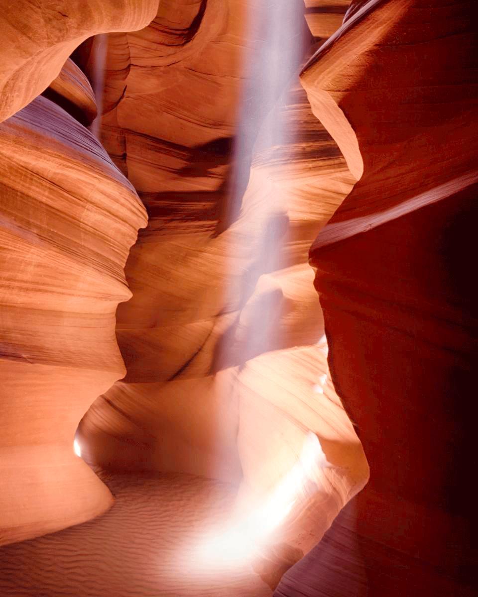 Antelope Canyon Light - Stunning Natural Light Photography Accessory for Travel & Adventure Enthusiasts | Perfect for Hiking, Camping & Outdoor Exploration