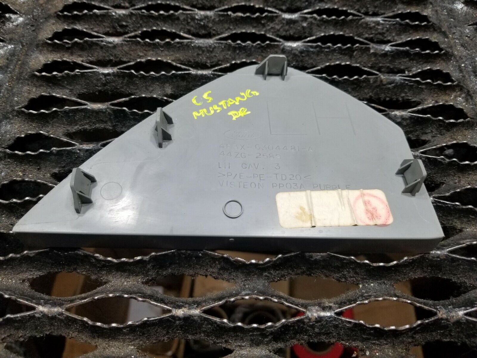 2005-2009 Ford Mustang Convertible Dash End Cap Cover - Left Driver Side OEM Replacement Part #44k - Perfect for Interior Restoration & Car Customization