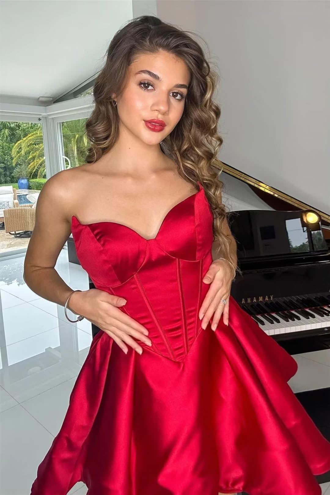 Sweetheart Neckline Short Homecoming Dress for Teens - Strapless Boned Corset Prom Gown for Formal Events, Cocktail Parties & Evening Occasions | Perfect for Dances, Graduations & Special Celebrations