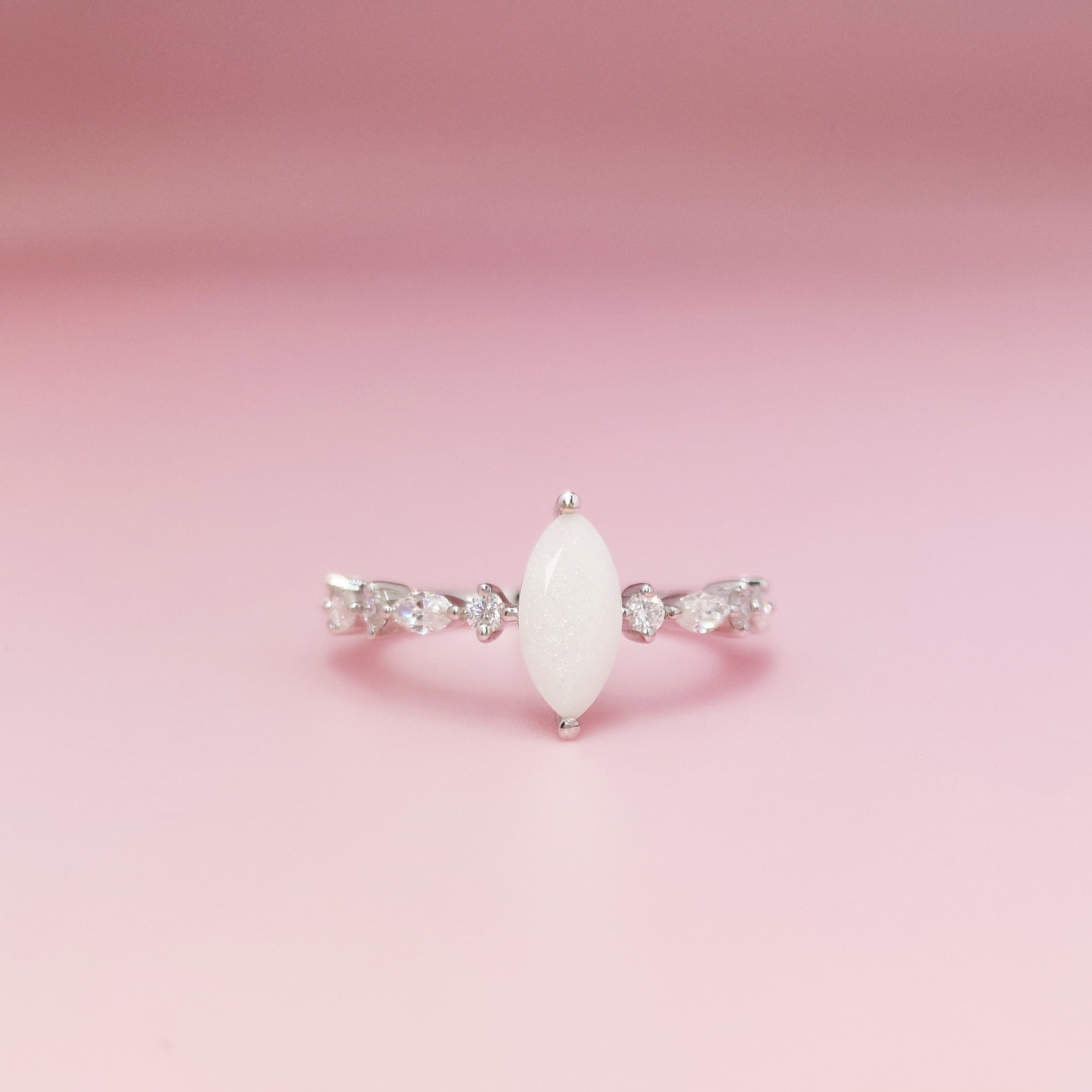 Personalized Bonding Beacon Breastmilk Ring with Genuine Alexandrite - Perfect for Nursing Moms & Mother-Baby Bonding Moments