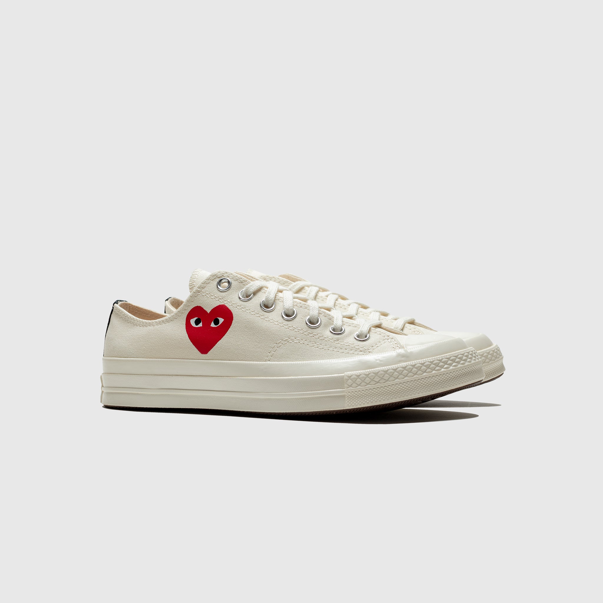 Chuck Taylor All Star '70 Low Top Sneakers - Milk White with Single Heart Design - Casual & Streetwear Fashion for Men & Women | Perfect for Everyday Wear, Outfits & Sneaker Collectors