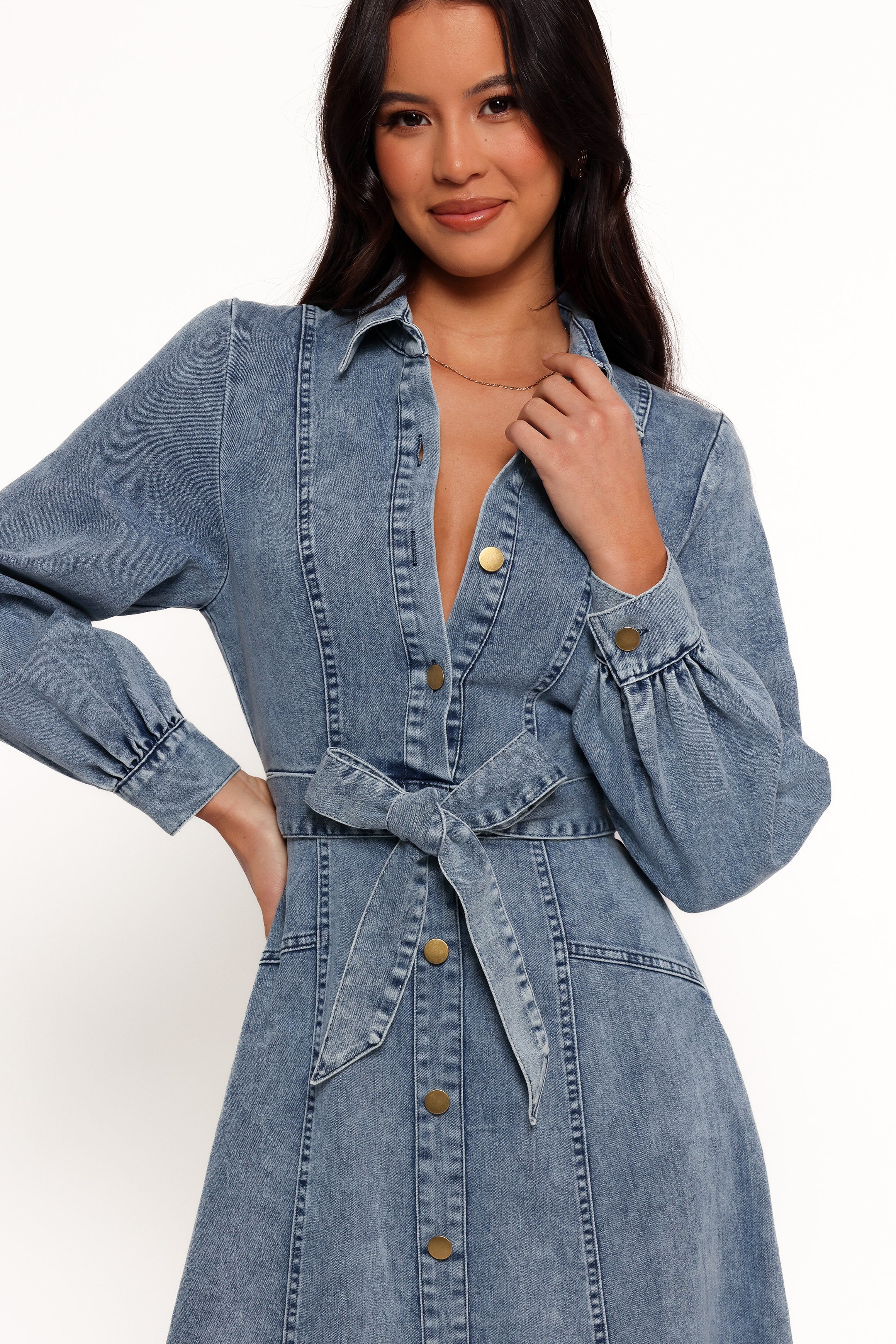 Emberly Women's Long Sleeve Denim Maxi Dress - Flowy Casual Boho Dress for Beach, Date Night & Everyday Wear