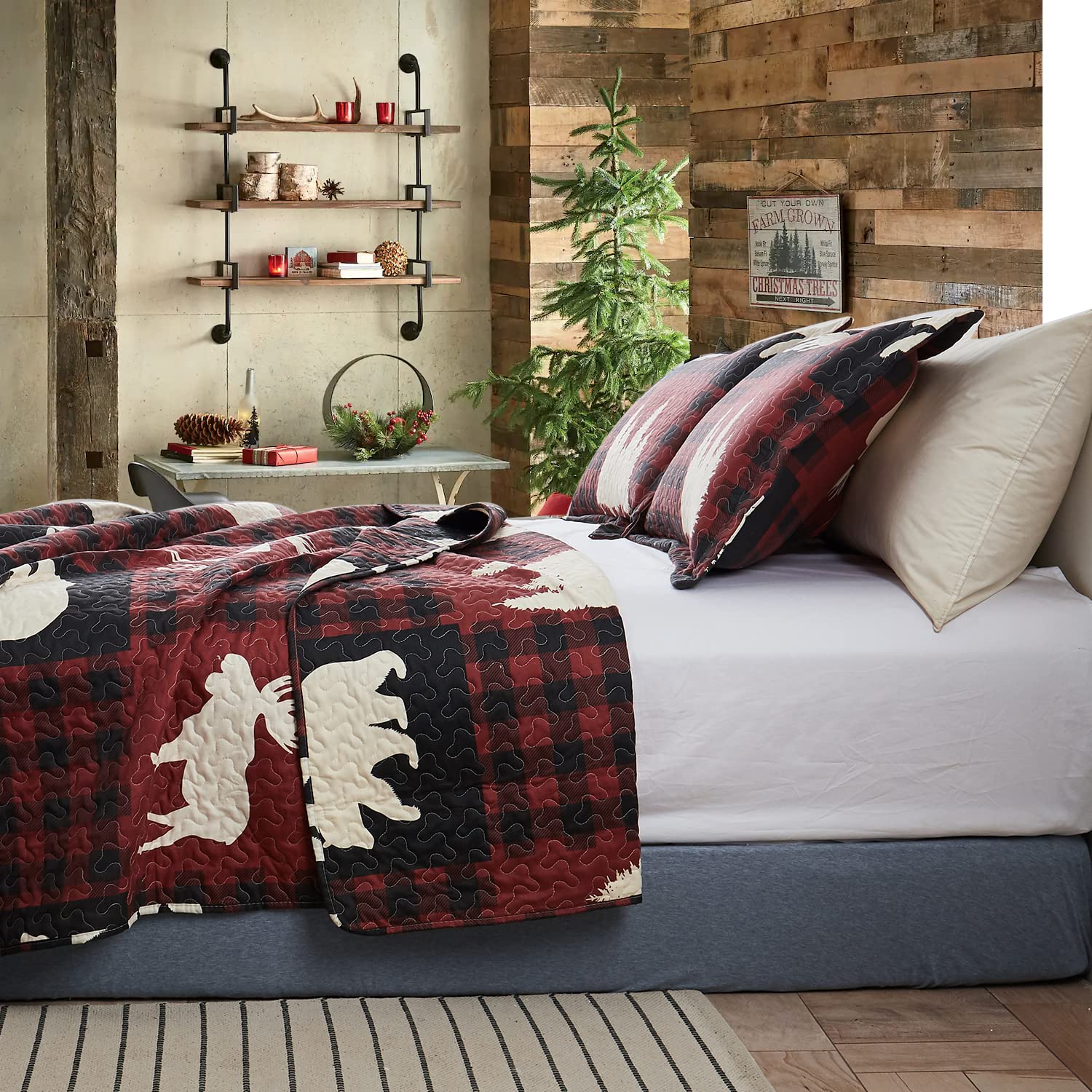 Rustic Buffalo Plaid Quilt Set - Twin Size Red & Black Lodge Bedspread, Lightweight Reversible Coverlet with Forest Moose Bear Design | Perfect for Cabin, Country Home, or Lodge Bedroom Decor
