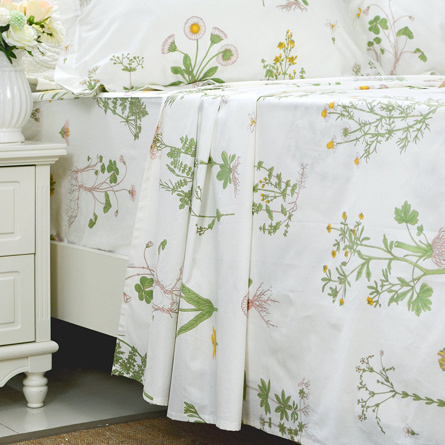 FADFAY 100% Cotton 4-Piece Bed Sheet Set - Green Floral Print (1 Flat Sheet, 1 Fitted Sheet, 2 Pillowcases) - Soft & Comfortable Twin XL Bedding for Dorm, Guest Room & Home Decor