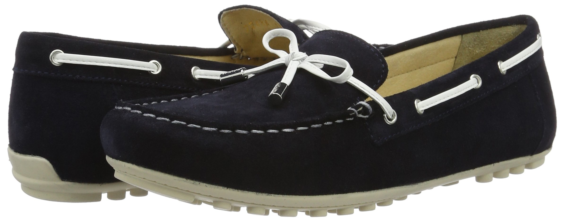 Geox Women's Comfortable Leather Moccasins - Slip-On Casual Shoes for Walking & Travel - Perfect for Office, Shopping & Everyday Wear