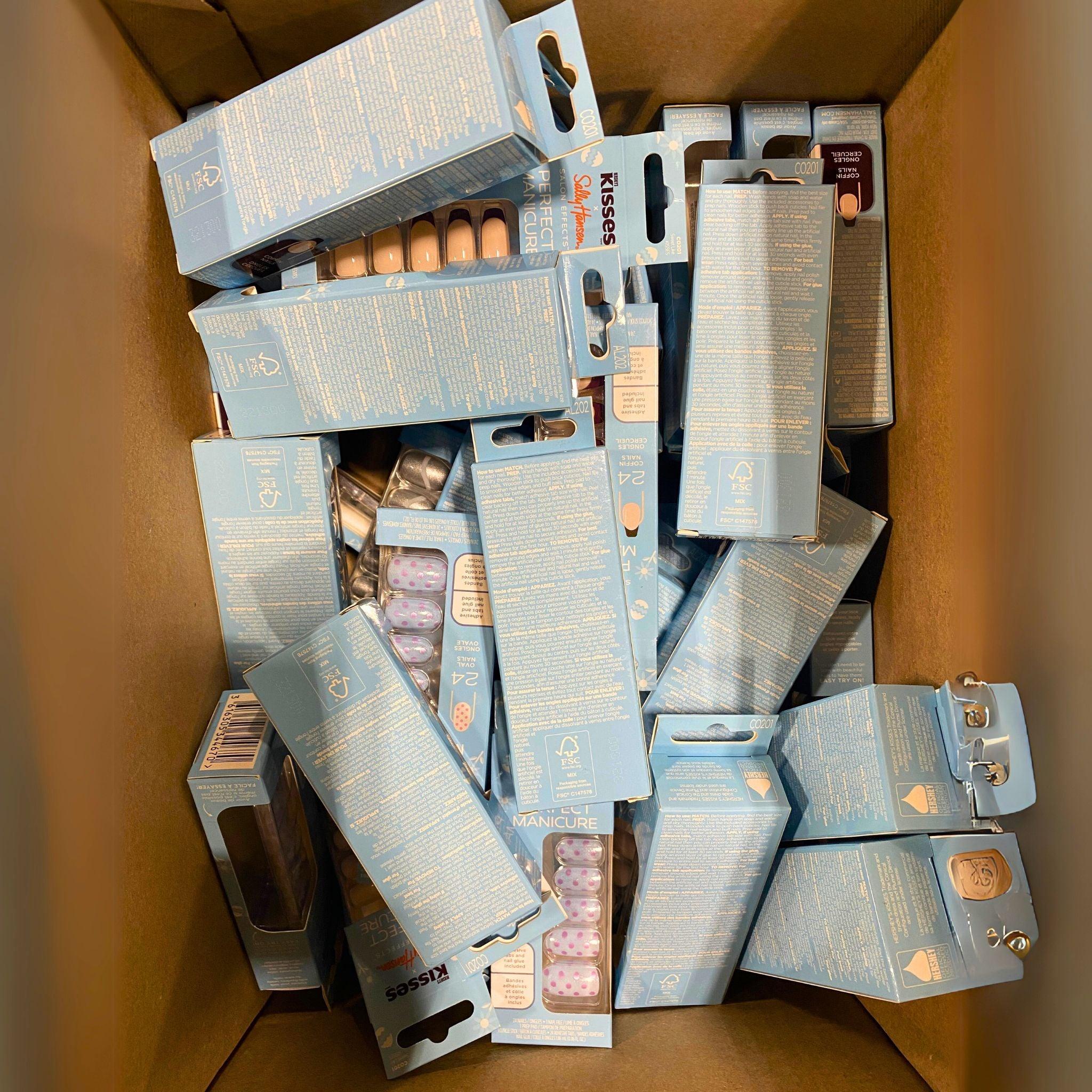 Sally Hansen Hershey's Kisses Salon Effects Press-On Nails - 24 Assorted Shapes, 50-Piece Set for Perfect Manicure | Valentine's Day, Party & Special Occasion Nail Art