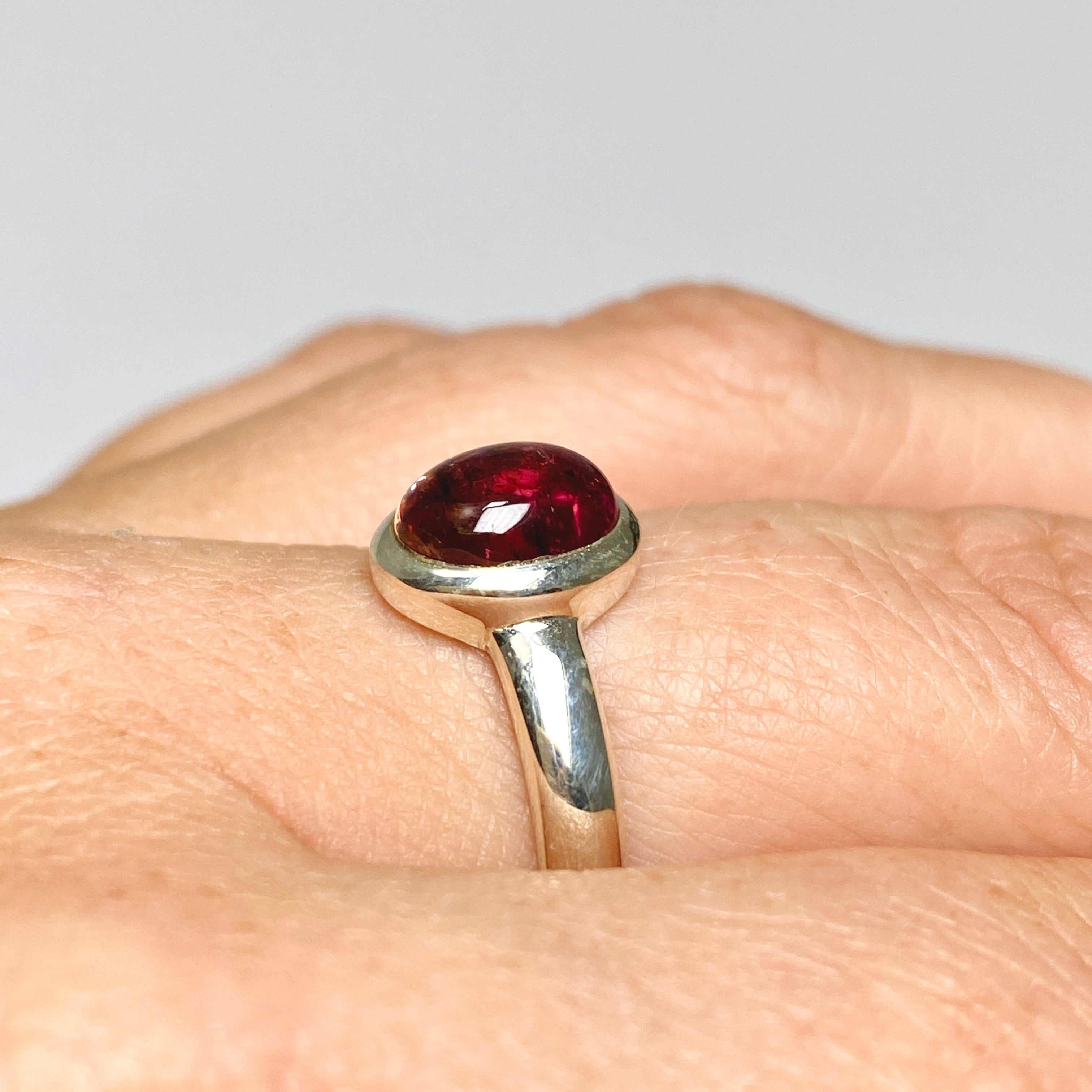 Pink Tourmaline Oval Cabochon Ring - Size 7.5 - PRGJ734 - Elegant Jewelry for Women, Perfect for Weddings, Parties & Special Occasions