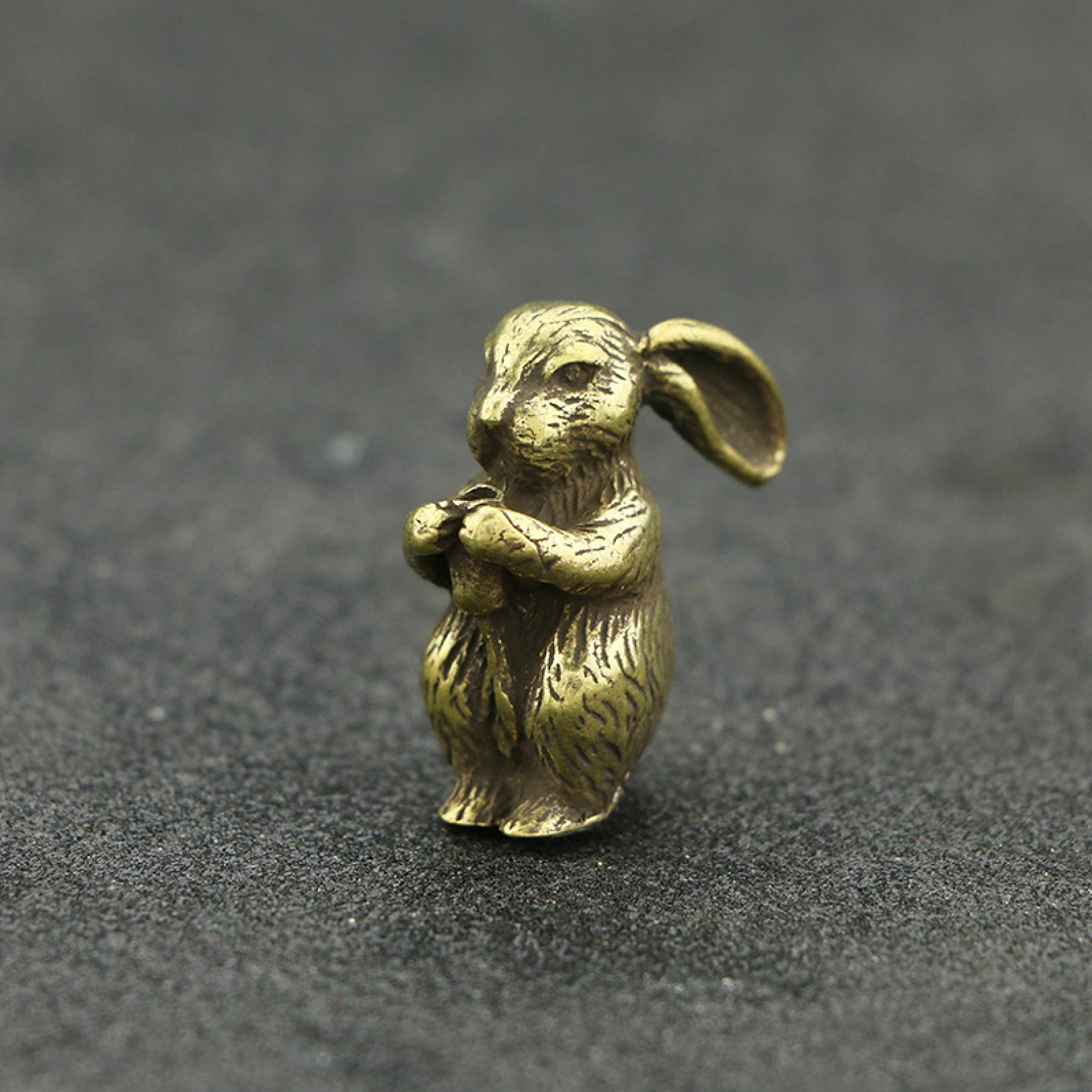 12 Zodiac Animal Copper Figurine Mini Sculptures - Incense Stick Holder Set for Home Desk Decor, Retro Living Room Accessories | Perfect for Feng Shui, Meditation & Gift Giving