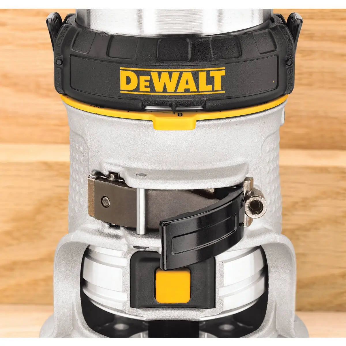 DEWALT DWP611 1-1/4 HP Max Torque Variable Speed Compact Router Kit - Perfect for Woodworking, DIY Projects & Professional Carpentry