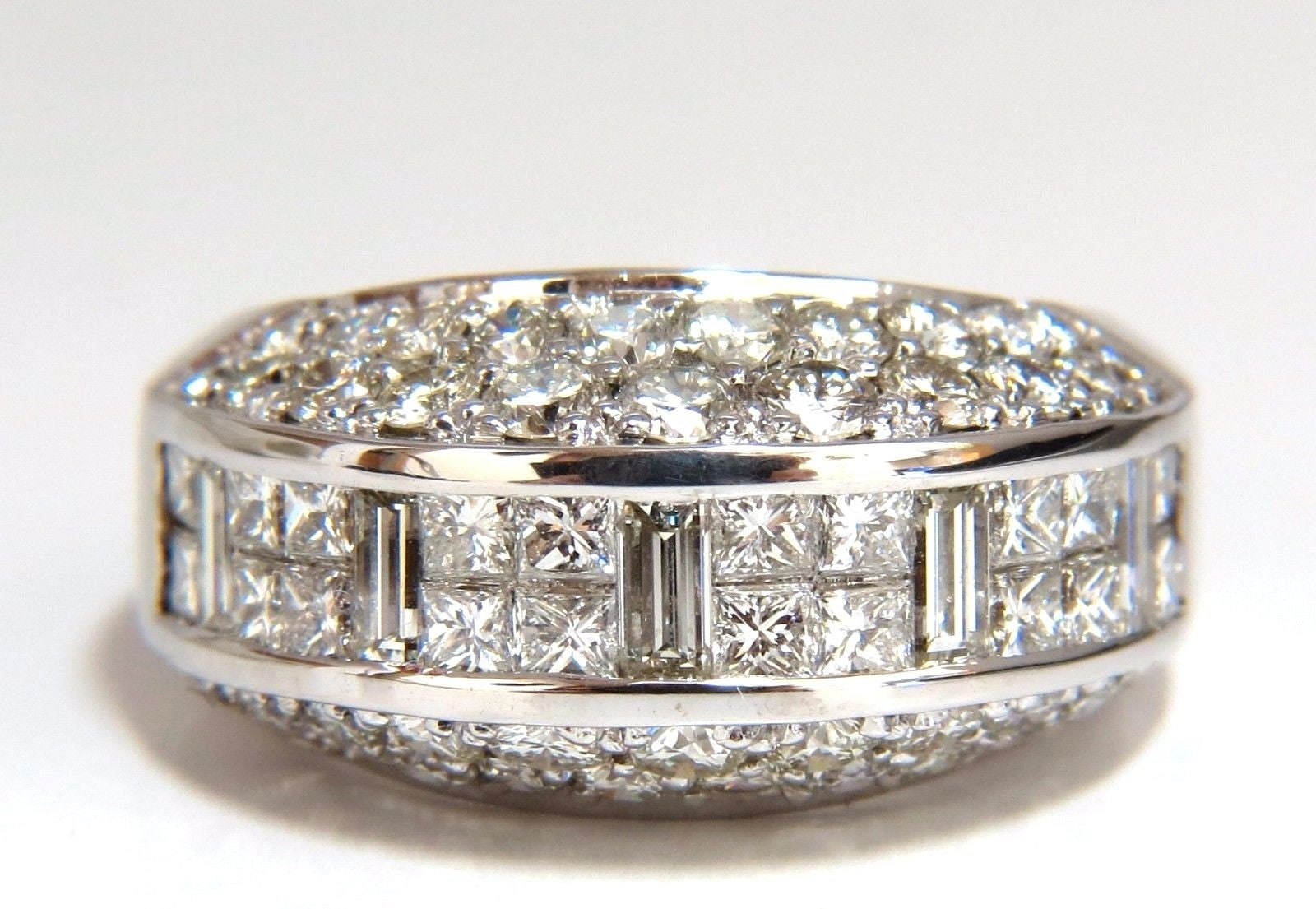 4.00 Carat Diamond Raised Contemporary Ring - 3D Design in 18K Gold for Weddings & Special Occasions