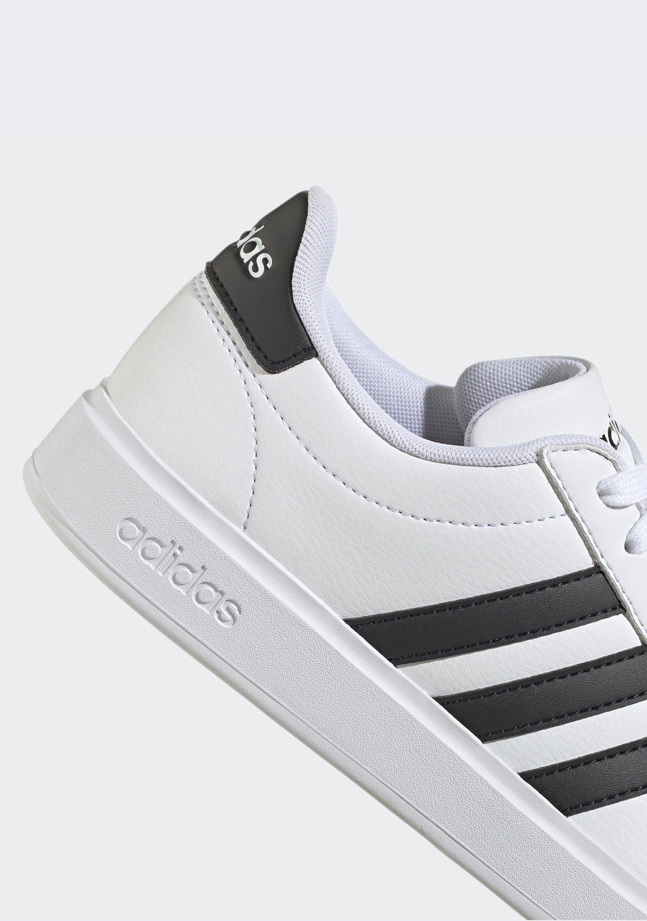 Adidas Women's Grand Court 2.0 Sneakers - Comfortable Tennis Shoes for Women - Perfect for Casual Wear, Gym & Outdoor Activities