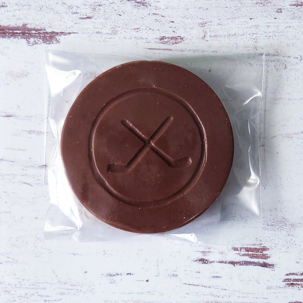 Delicious Chocolate Hockey Puck - Rich Dark Chocolate Hockey Puck Treats for Sports Fans & Gifts - Perfect for Hockey Games, Parties & Holiday Gifts