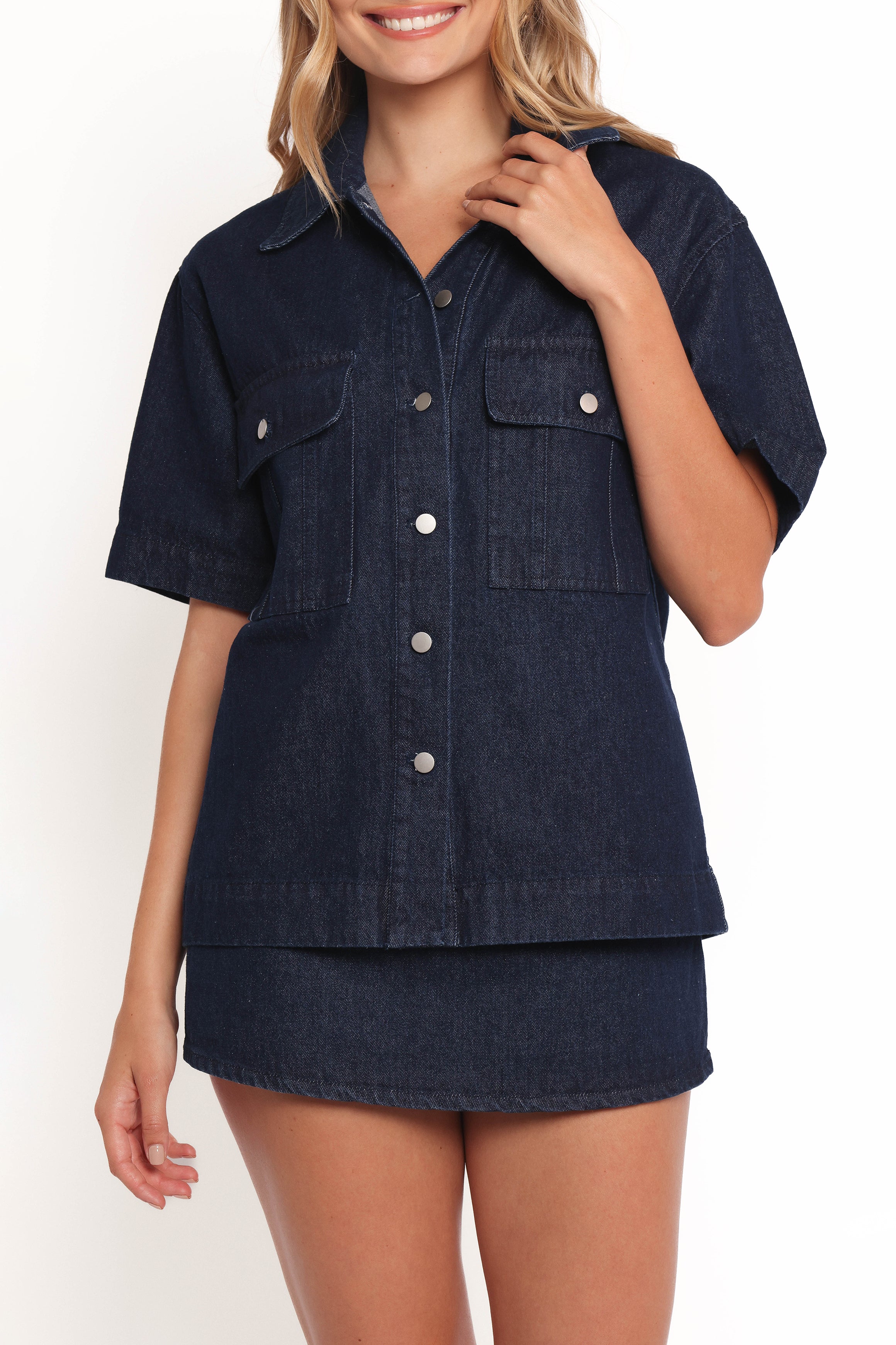 Della Raw Denim Shirt for Men & Women | Premium Quality 100% Cotton Denim Shirt | Casual Wear, Layering & Outdoor Activities