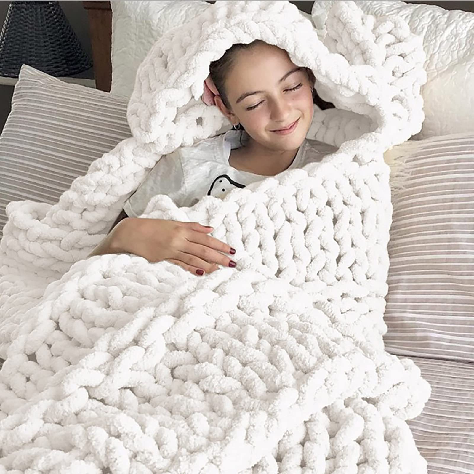 Luxury Chenille Knit Blanket - Handmade Chunky Arm Knit Throw for Bed, Sofa & Chair - Soft Cozy Home Decor - 120x180cm (Color D) - Perfect for Living Room, Bedroom & Gift Giving
