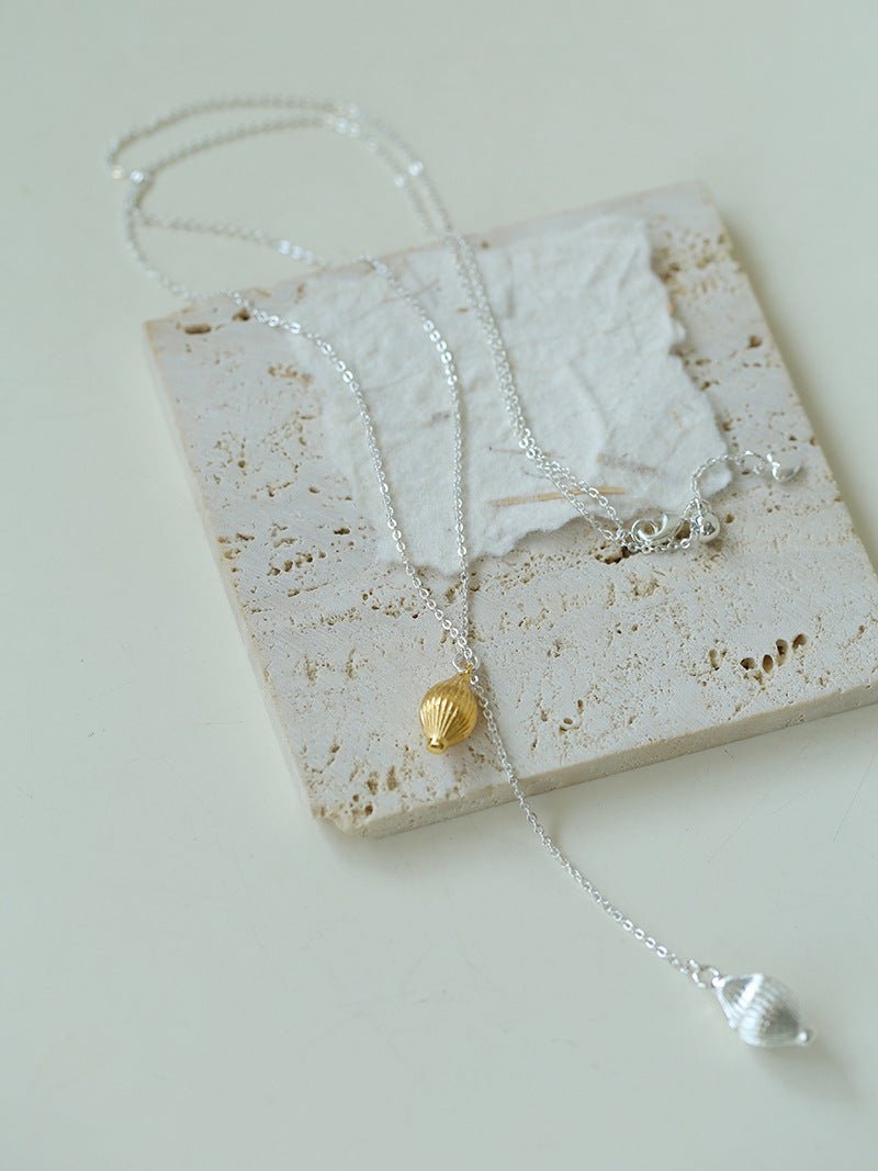 Elegant Gold & Silver Textured Seed Pendant Necklace for Women - Perfect for Everyday Wear, Gift Giving & Special Occasions