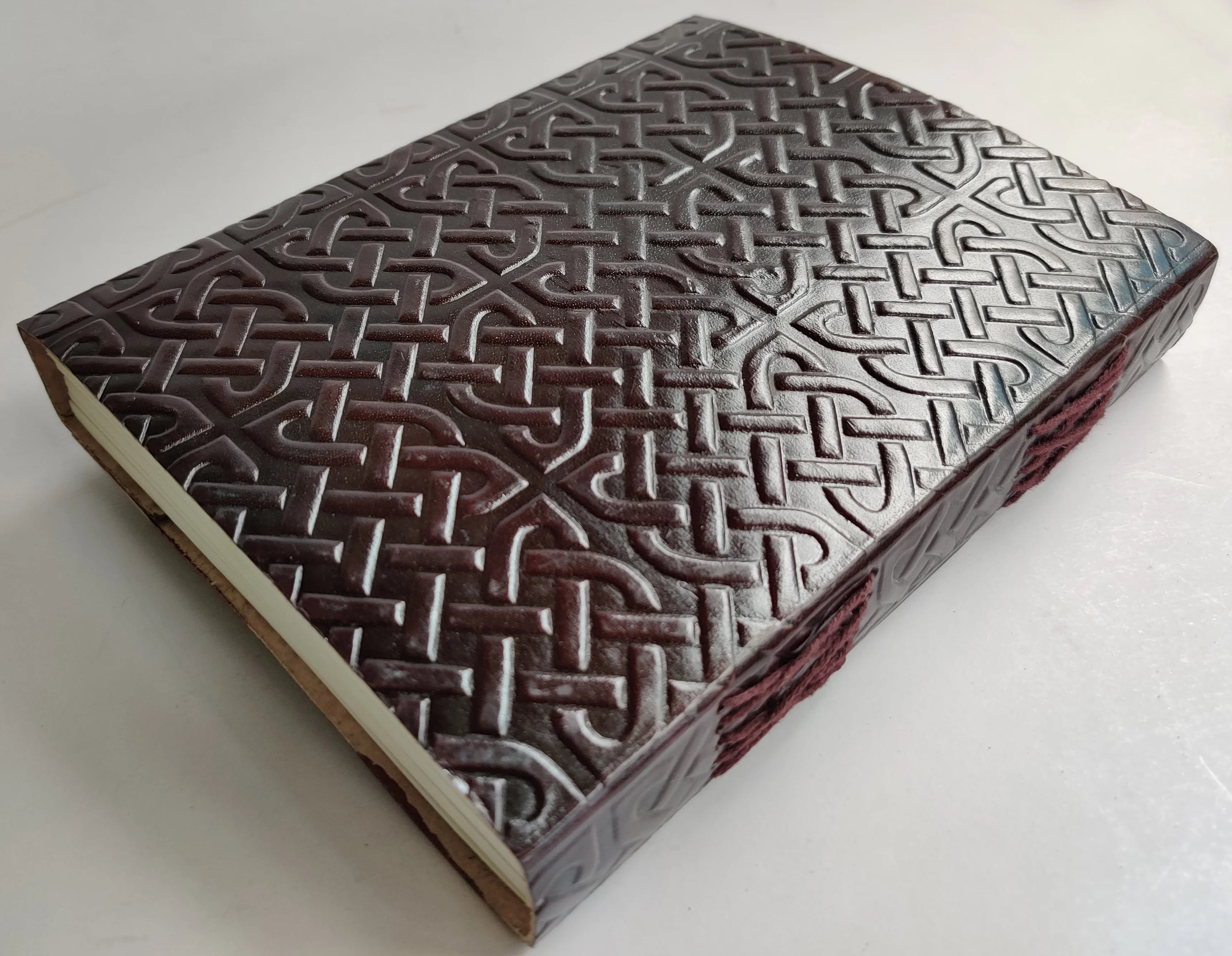 Vintage Leather Bound Journal with Lock - 7 Stone Embellished Lined Notebook for Writing, Book of Shadows & Diary - Perfect for Witches, Wiccans & Journaling Enthusiasts