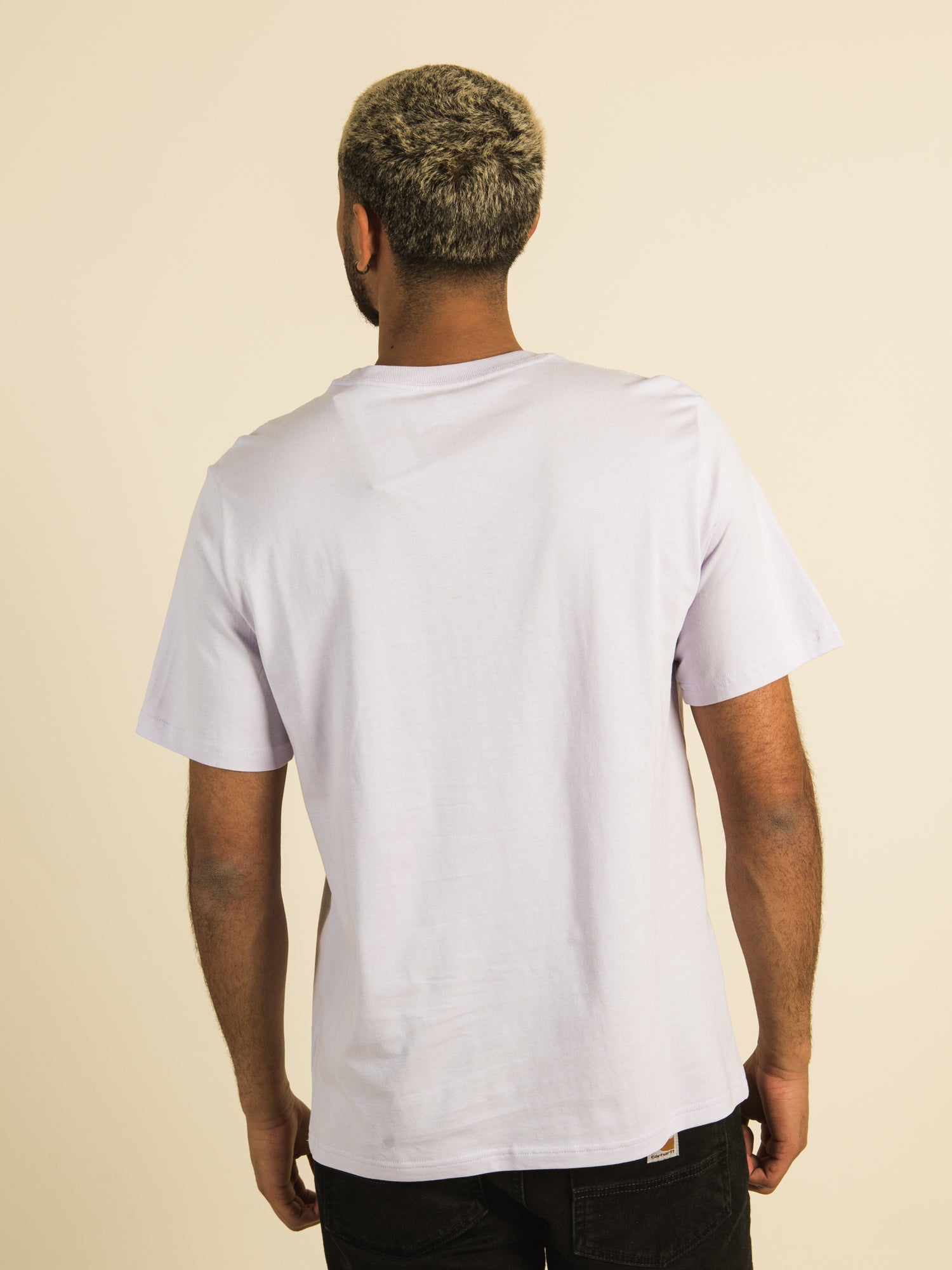 Converse Embroidered Star Chevron T-Shirt for Men & Women - Casual Graphic Tee for Streetwear & Everyday Outfits