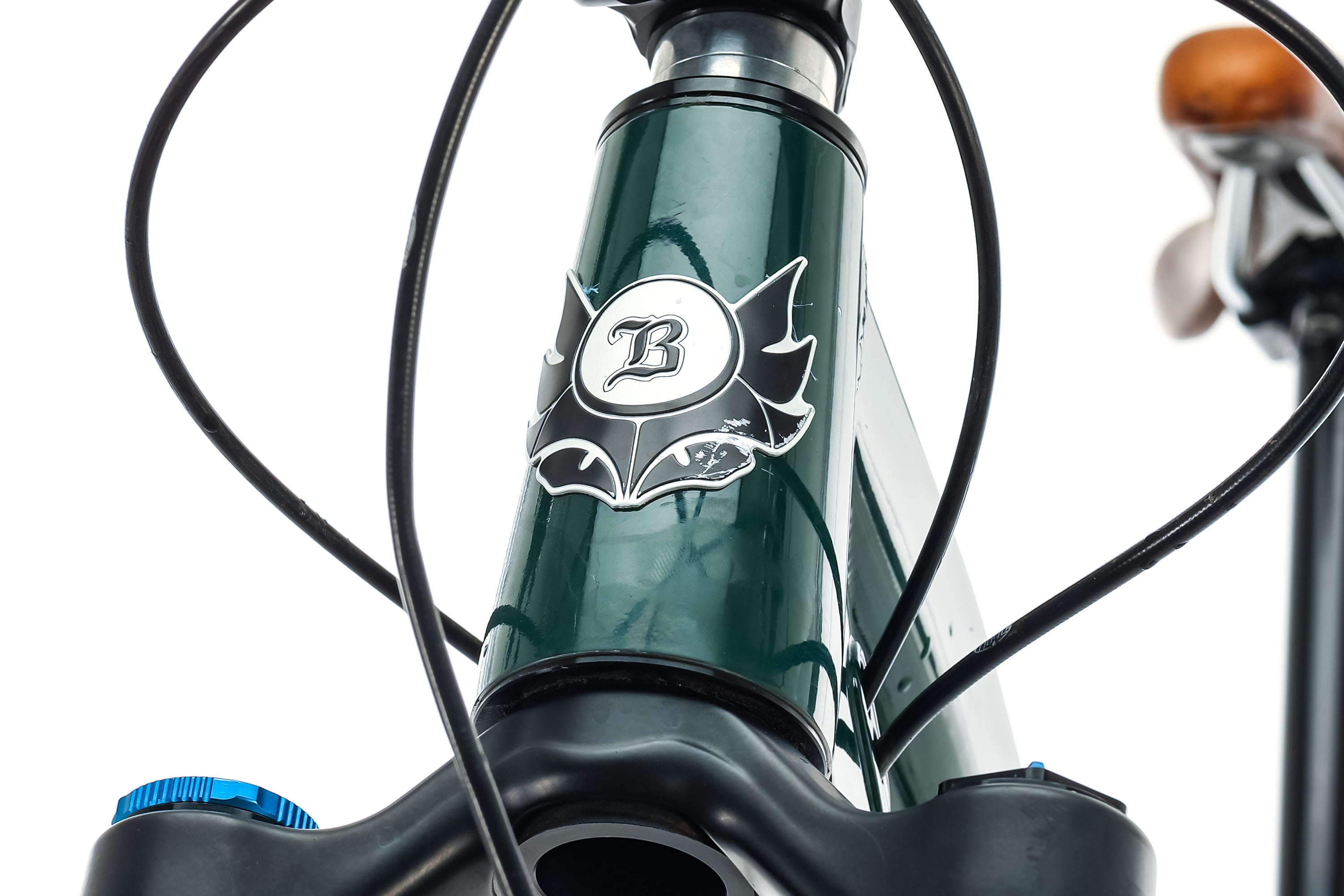 Banshee Spitfire V3 Mountain Bike 2020 - Medium Frame Size | Trail & All-Mountain Riding | Durable Full Suspension MTB for Off-Road Adventures