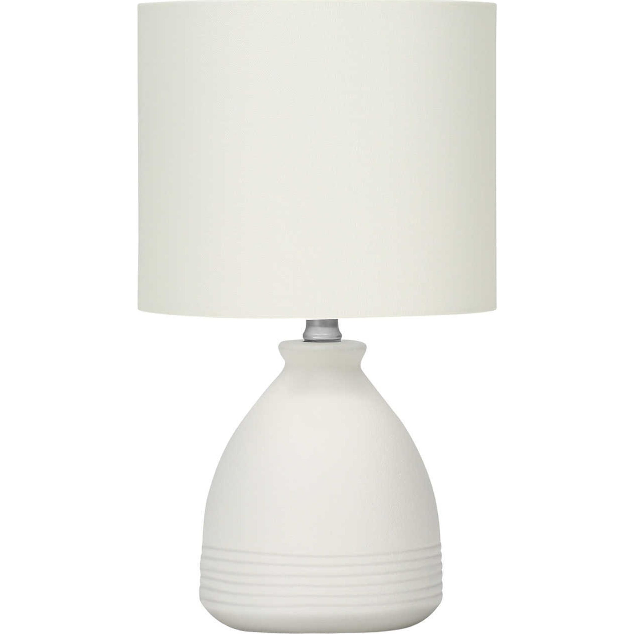 Atlas Modern Table Lamp - 16.5
