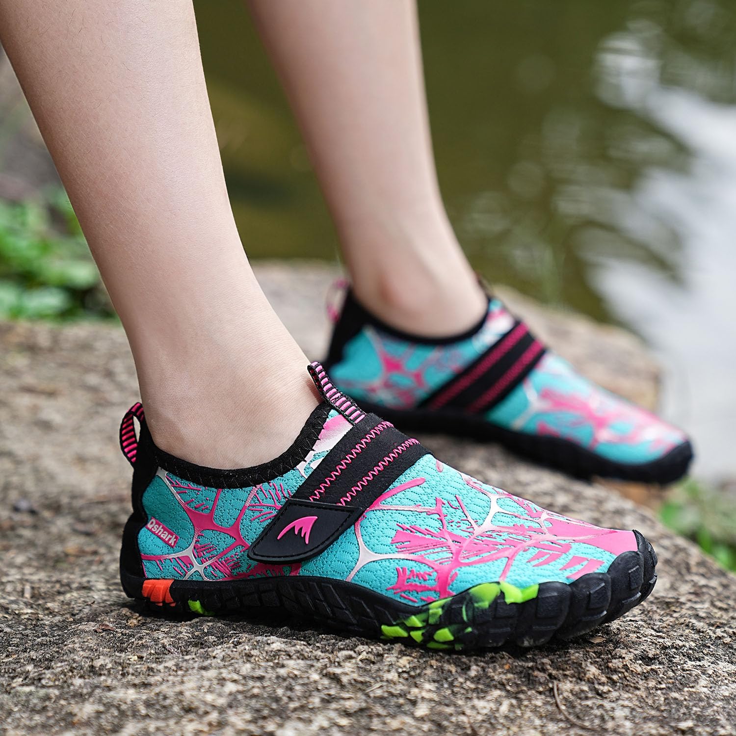 **Kids Water Shoes for Boys & Girls - Lightweight Quick-Dry Aqua Socks, Barefoot Beach Sneakers for Swimming, Pool, Hiking & Walking - Slip-On Sandals (Toddler/Big Kid)** - Perfect for Beach Vacations, Pool Parties & Outdoor Adventures