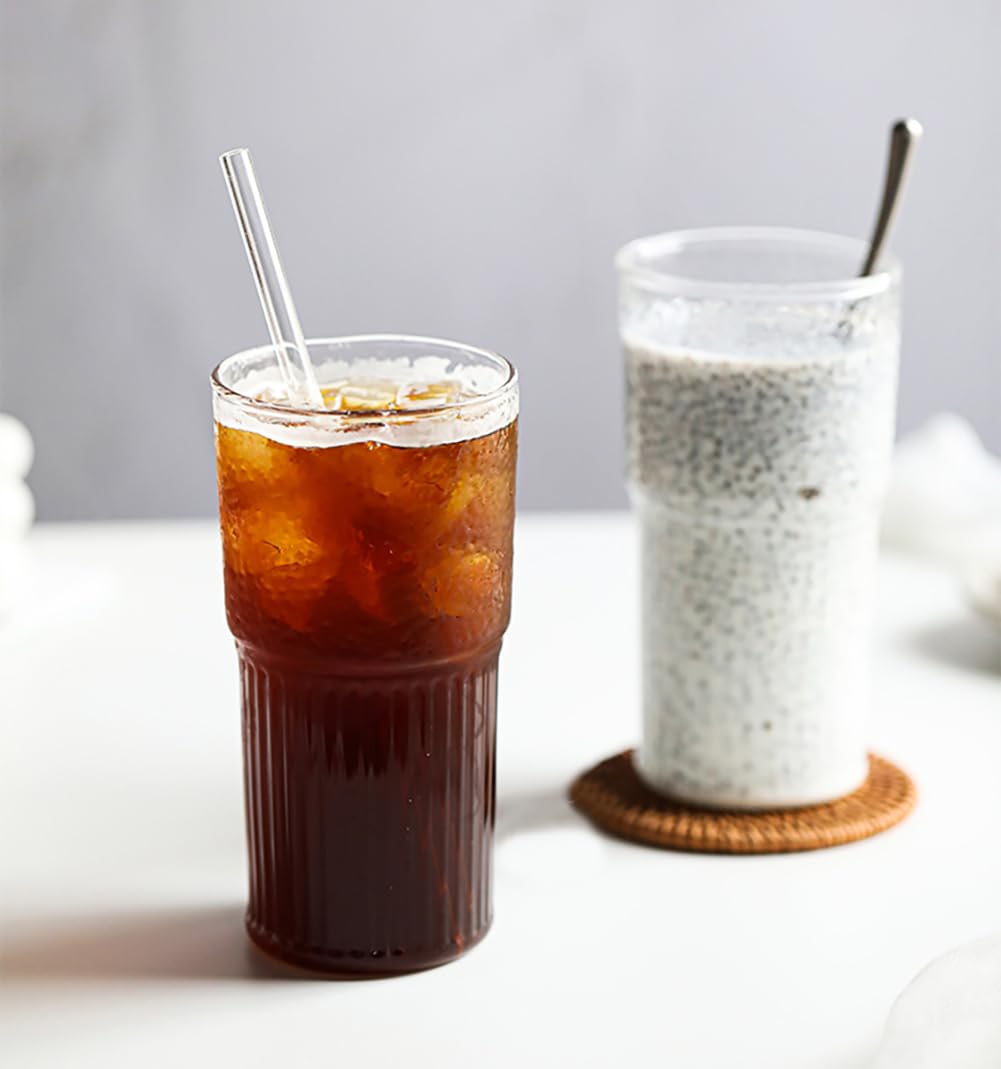ALINK 22 oz High Borosilicate Glass Cups with Lids and Straws - Clear Iced Coffee Tumblers, Smoothie & Tea Drinking Glasses - Pack of 2 with Cleaning Brush - Perfect for Cold Brew, Iced Tea, and Refreshing Summer Drinks