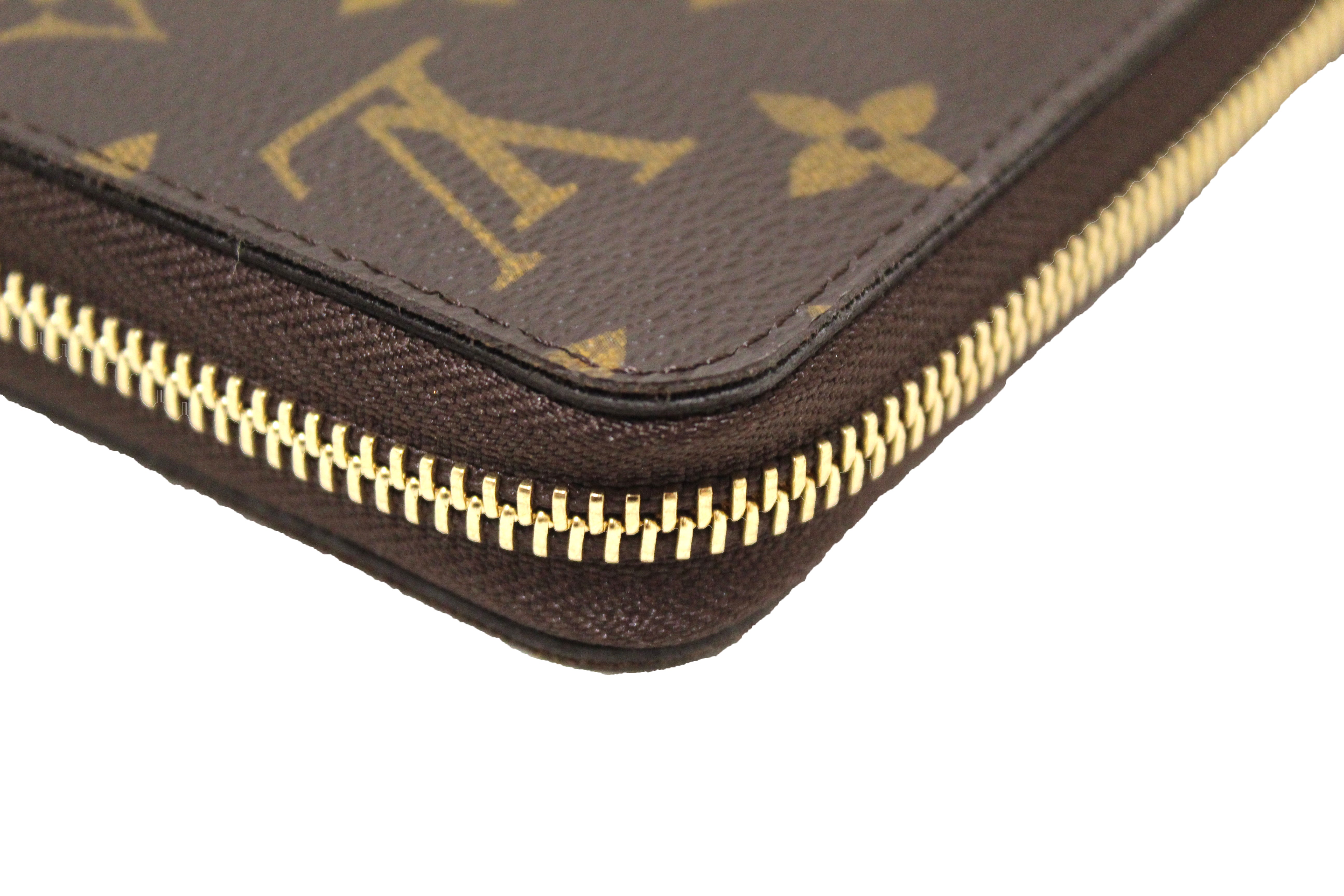 Authentic Louis Vuitton Monogram Canvas Zippy Wallet for Women - Luxury Designer Zip Around Coin Purse with Multiple Card Slots, Perfect for Everyday Use, Travel & Gift Giving