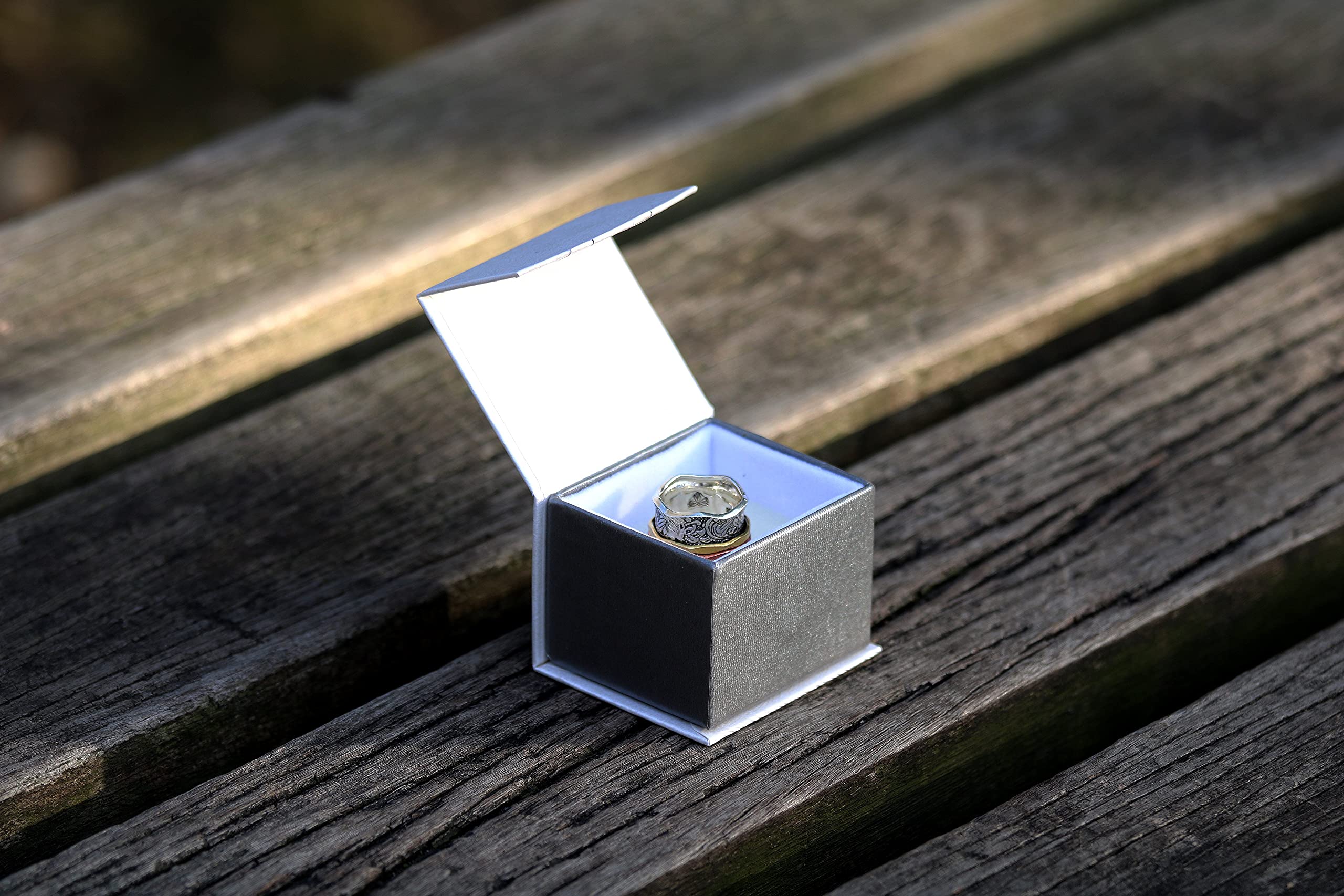 925 Sterling Silver Fidget Spinner Ring for Women - Stress Relief & Anxiety Relief Jewelry with Intricate Climbing Vine Leaf Design - Size 7-12 - Perfect for Meditation, Office Work & Everyday Wear