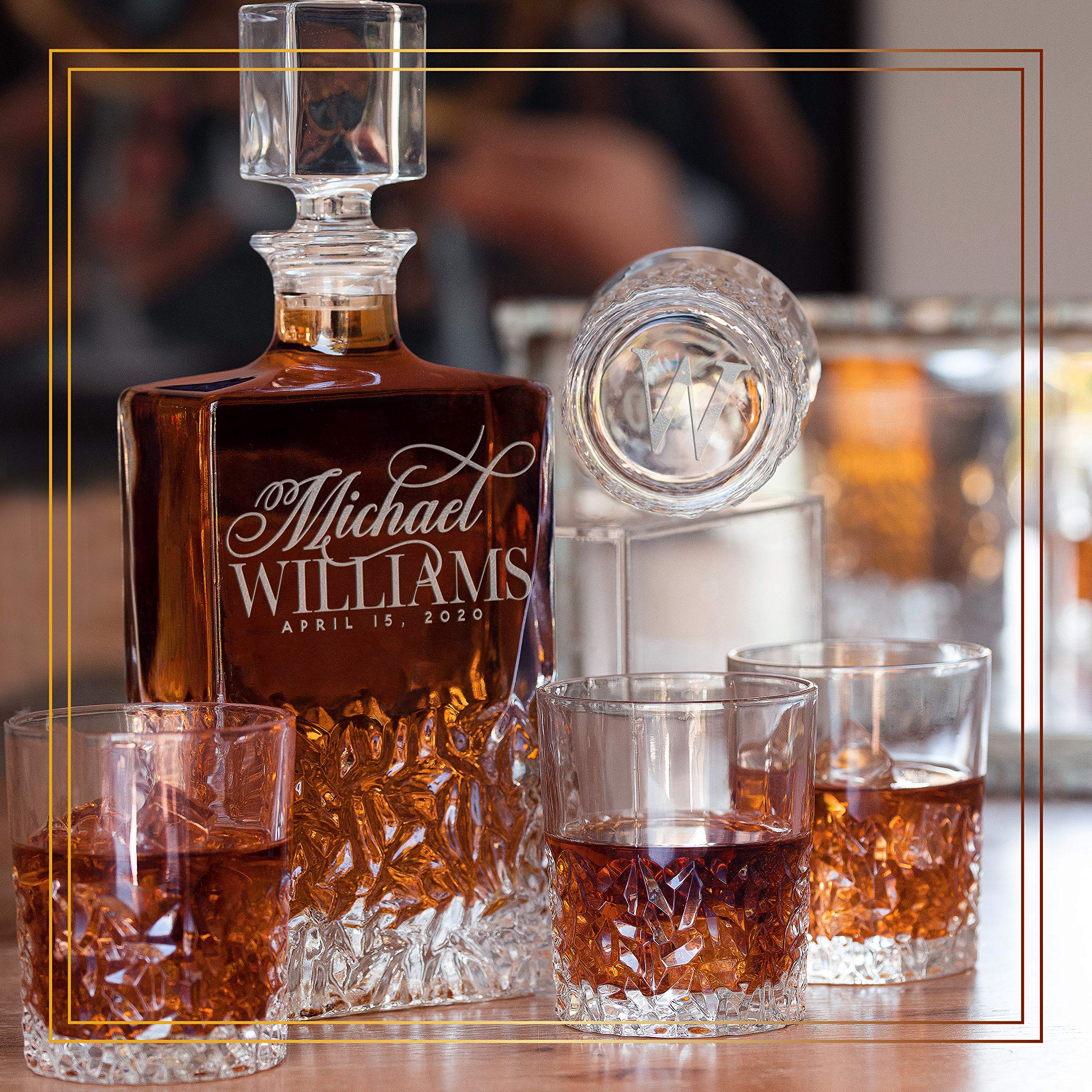 Personalized Whiskey Decanter and Glass Gift Set with Engraving - 800ml Crystal Decanter & 2 Glasses - Perfect for Bourbon, Scotch, Retirement, Anniversary & Housewarming Gifts - Elegant Gift Box Included - Ideal for Home Bars, Man Caves & Special Occasions