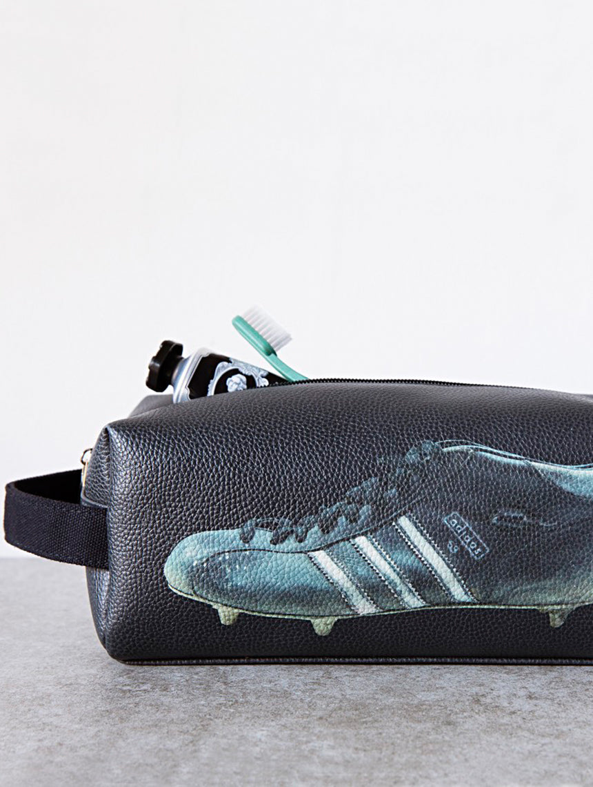 Waterproof Boot Wash Bag for Shoes & Sneakers - Portable Laundry Cleaning Bag for Travel, Gym, Camping & Outdoor Activities