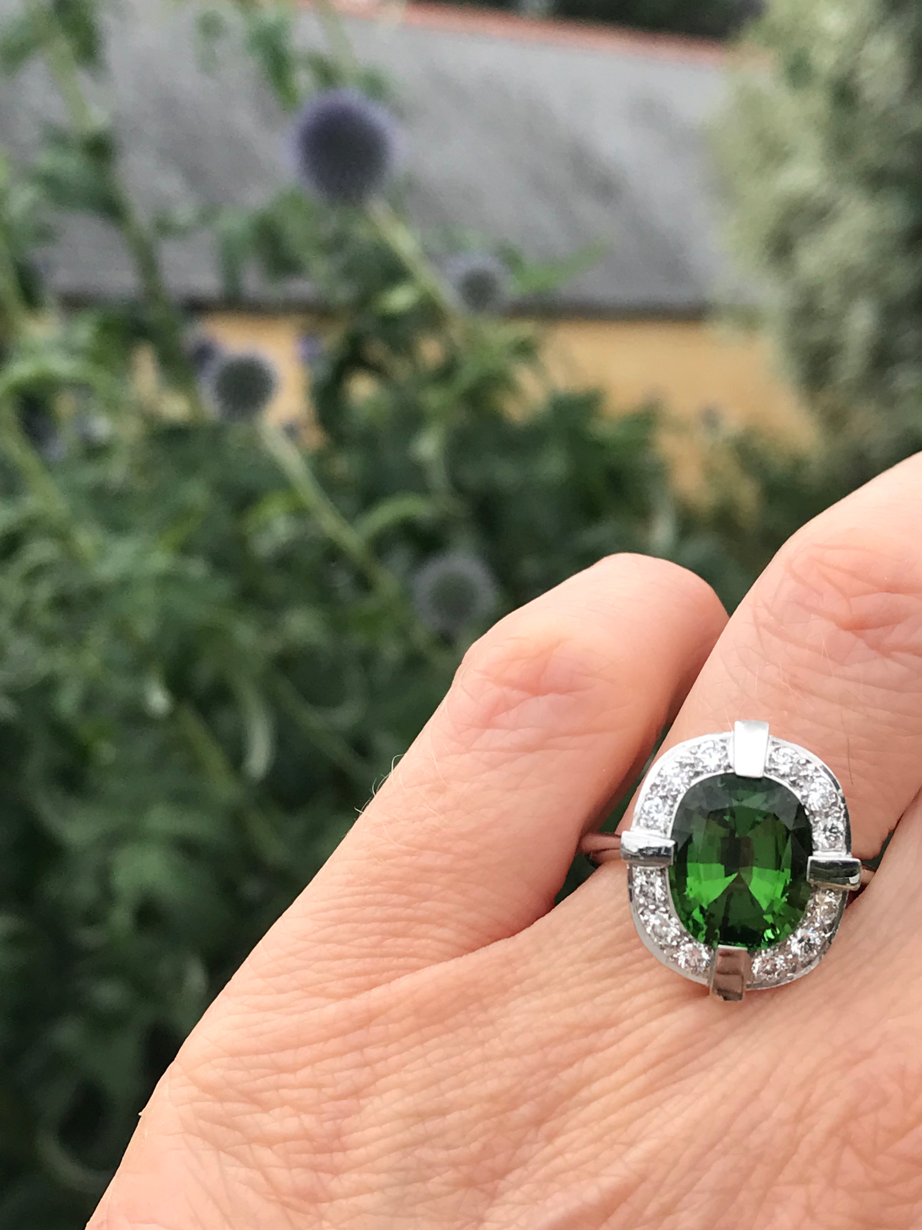 18K White Gold Oval Green Tourmaline and Diamond Engagement Ring - Perfect for Weddings, Anniversaries & Special Occasions
