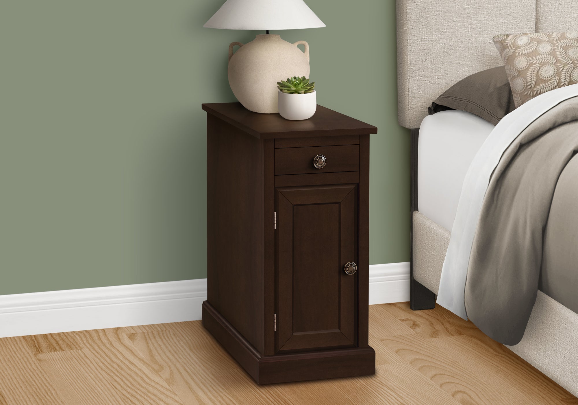 Classic Elegance Nightstand - Traditional Brown Wood Veneer Accent Table with Storage Drawer | Bedroom Side Table, Living Room End Table, Home Decor Furniture