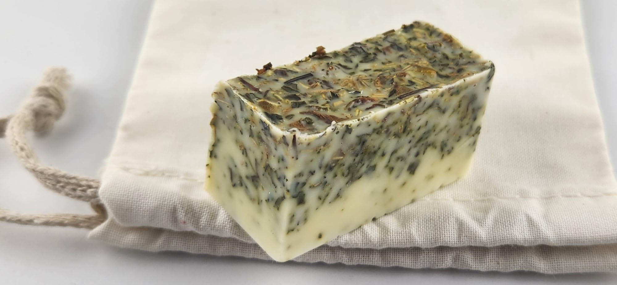 All Natural Chamomile Bath Tea Bar Soap with Muslin Bag - TSA Approved Handmade Moisturizer for Sensitive Skin | Gentle Shower & Bath Soap for Women, Teens, Girls | Perfect for Mother's Day Gifts & Relaxing Bath Time Self-Care