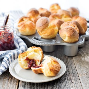Nonstick Mini Popover Pan for Baking - Perfect for Muffins, Yorkshire Puddings & Individual Desserts | Small 6-Cup Popover Tin for Oven Use