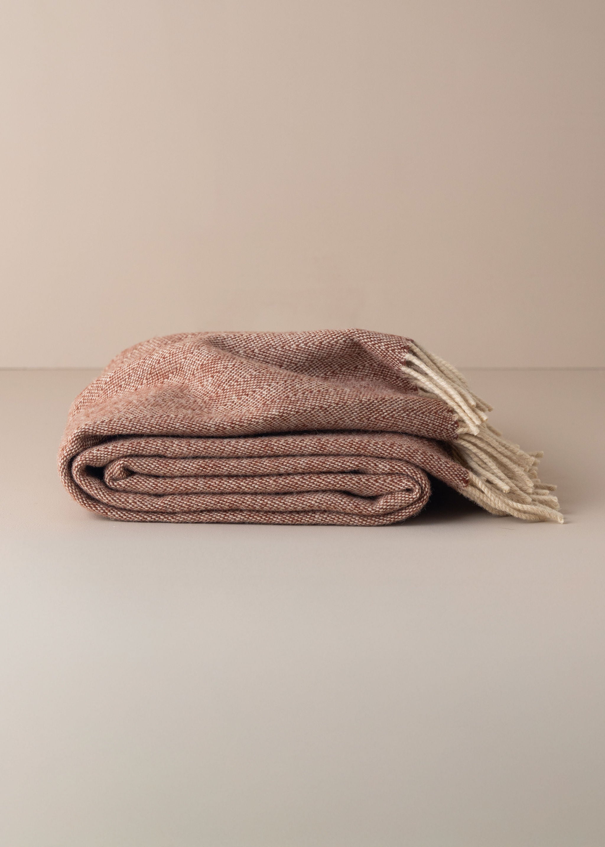 Premium Serra da Estrela Wool Throw & Bed Cover - Soft Terracotta Blanket for Cozy Bedroom & Living Room - Perfect for Winter Warmth, Sofa Decor, and Guest Bedding