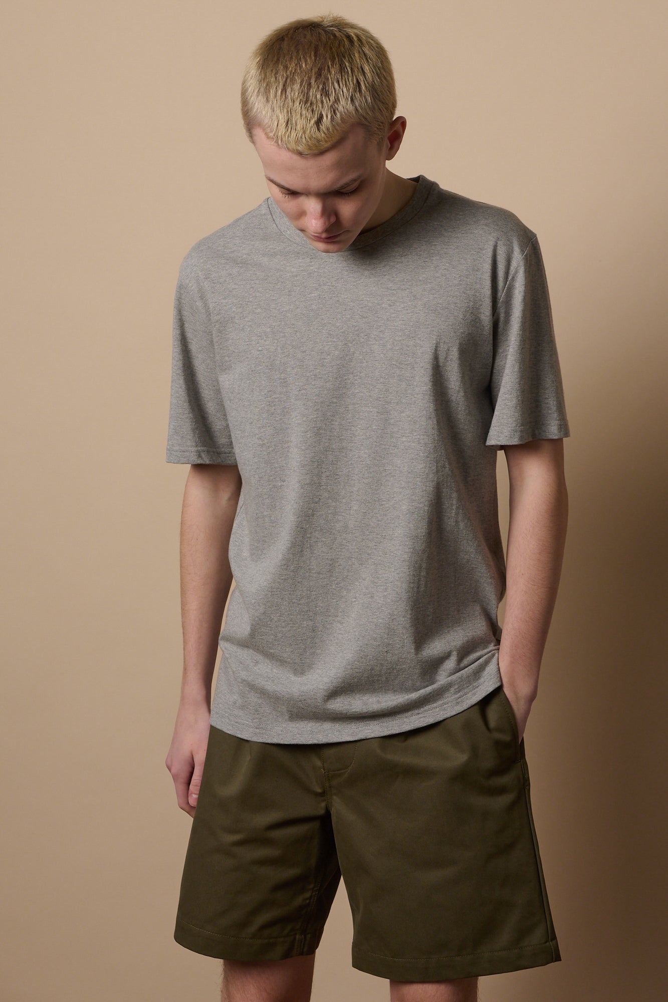 Men's Pleated Shorts - Olive Green Casual & Comfortable for Summer Outdoor Activities, Travel & Gym