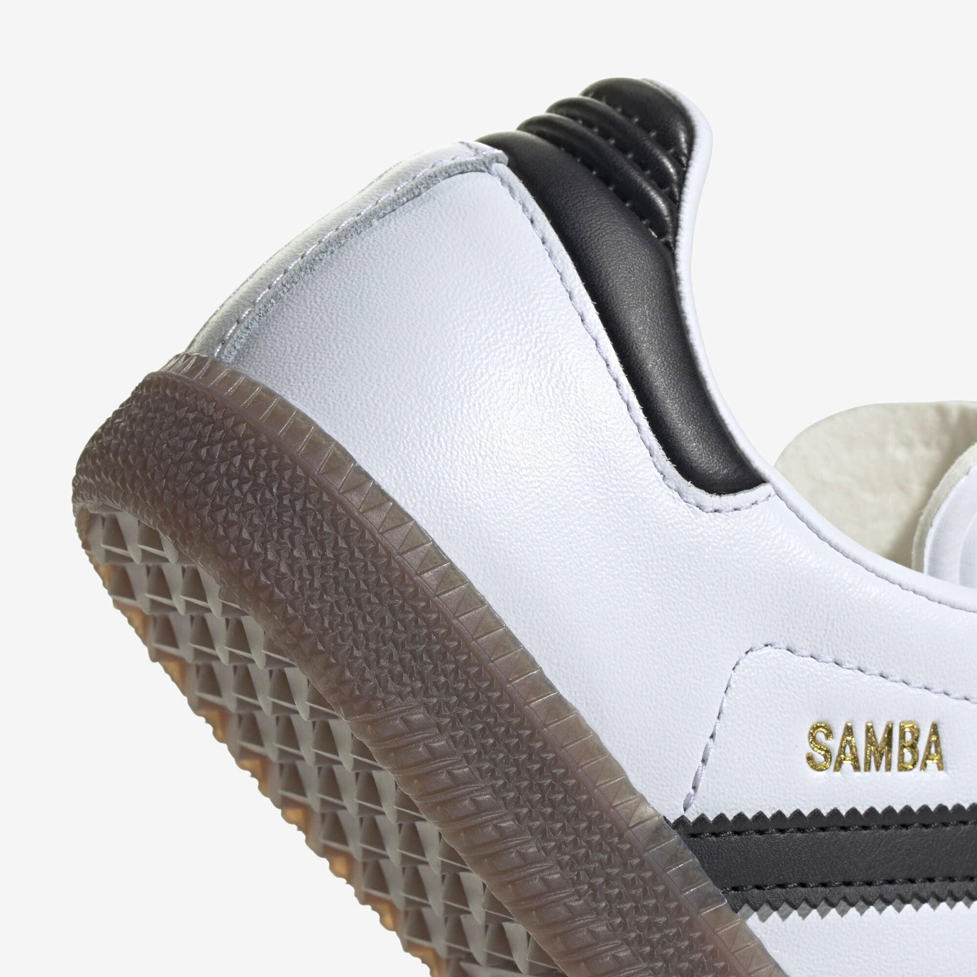 adidas Jr. Samba Classic Soccer Shoes for Kids - Comfortable Youth Sneakers for School, Sports & Casual Wear | Perfect for Soccer Training, Gym Class & Everyday Play