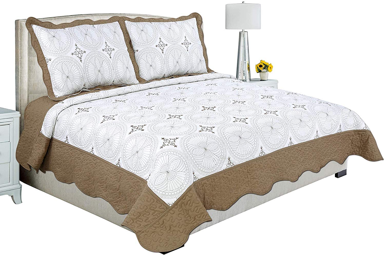 Queen Size 3-Piece Quilted Bedding Set - Embroidered Bedspread with 2 Pillow Shams (Brown) | Cozy & Elegant Bedroom Decor for Master Bedroom or Guest Room