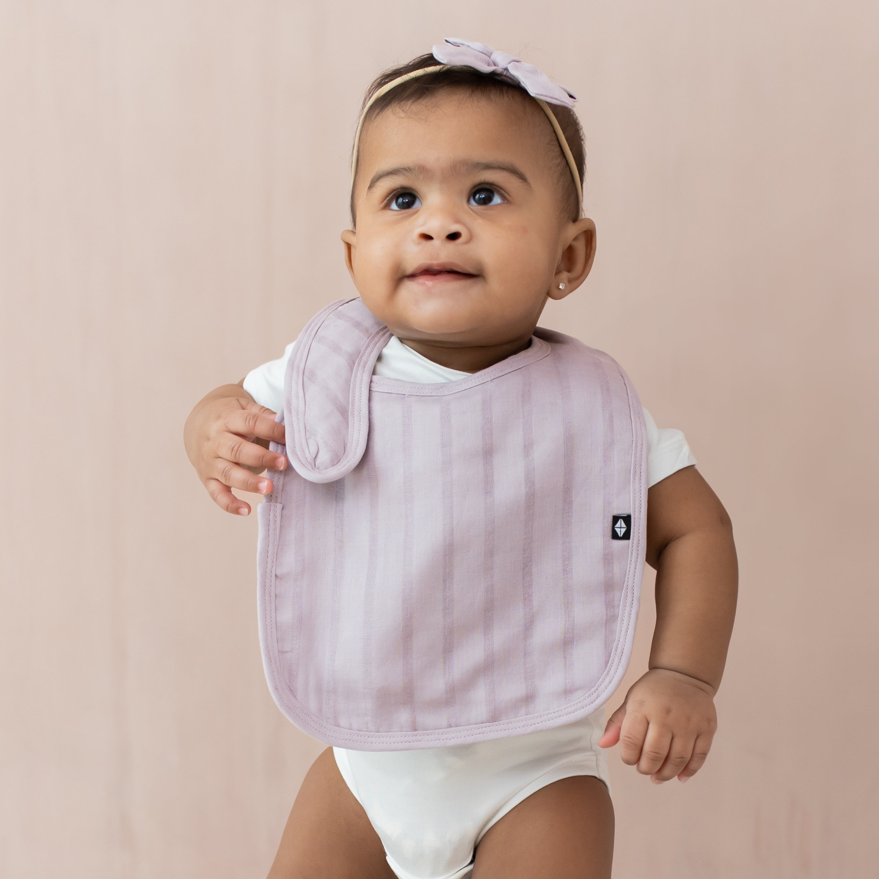 Organic Bamboo Muslin Baby Bib in Wisteria Purple - Soft, Absorbent & Eco-Friendly for Mealtime & Drooling - Perfect for Newborns, Infants & Toddlers