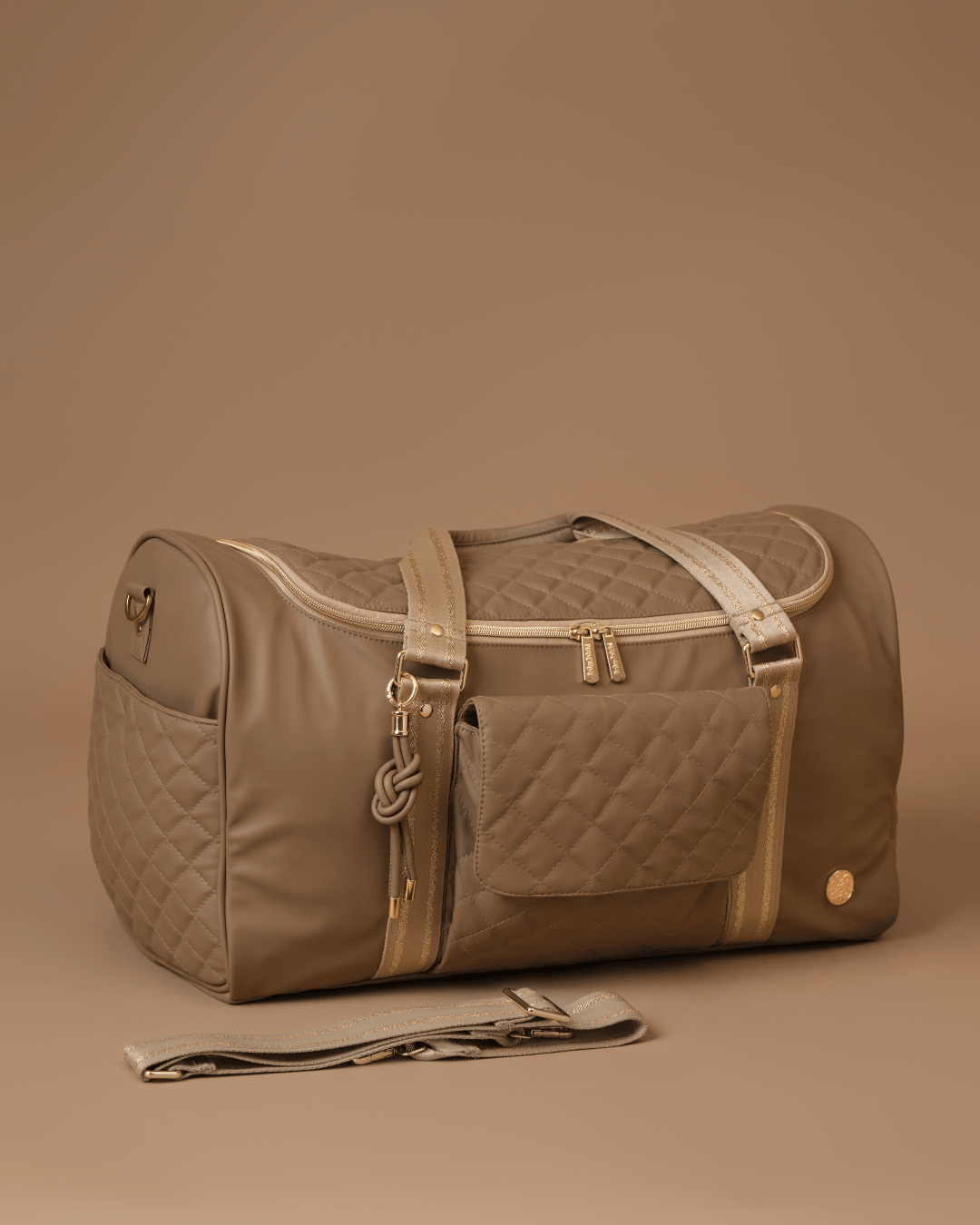 Mama Mia Weekender Bag in Mocha - Stylish & Spacious Travel Tote for Women, Perfect for Weekend Getaways, Gym, Work & Overnight Trips