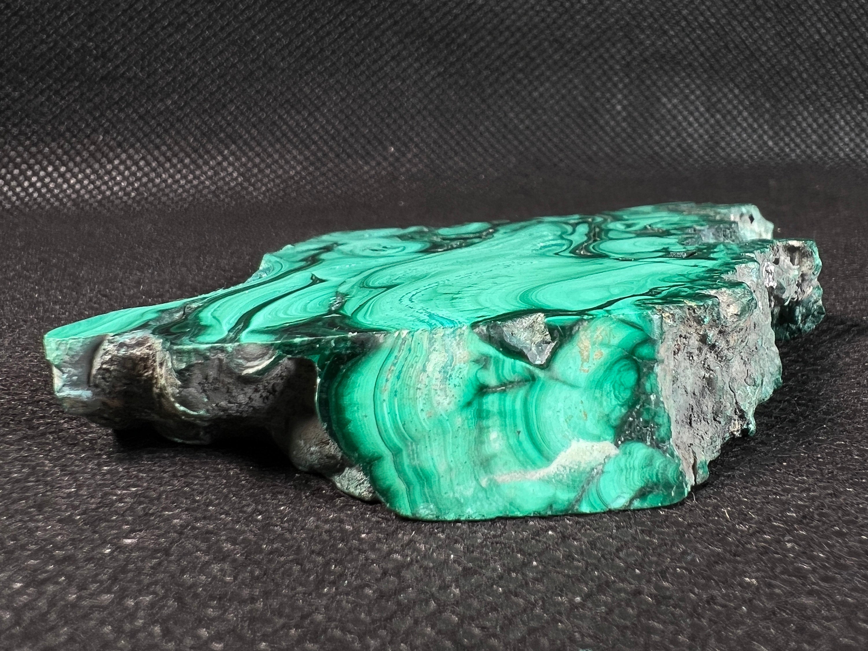 Premium MALACHITE Crystal Slab - Natural Green Malachite Stone for Jewelry Making, Unique Gifts & Home Decor (50483) | Perfect for Healing Crystals Collection, Meditation Space & Luxury Interior Design
