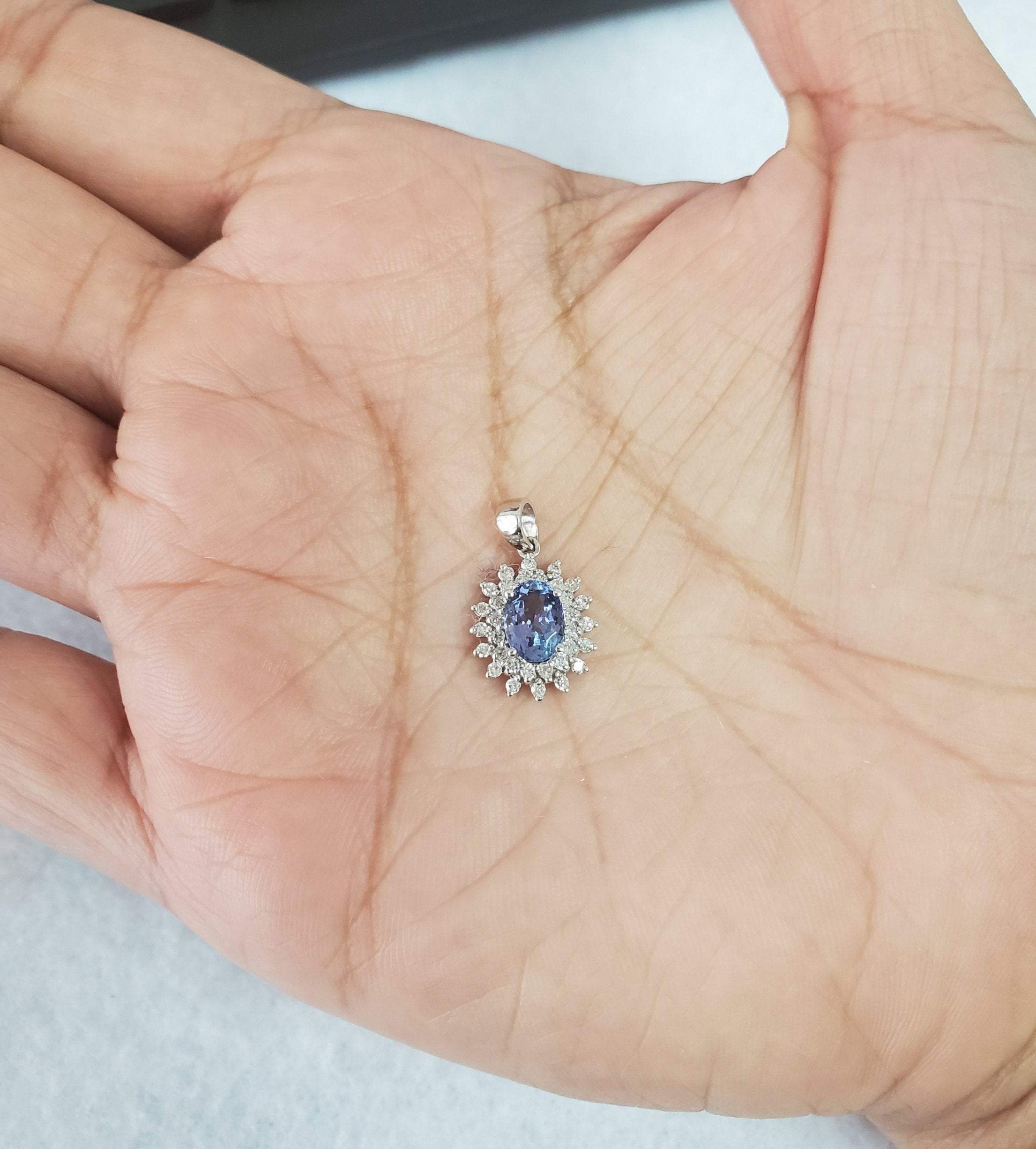 1.04ct Tanzanite & Diamond Pendant in 14K White Gold – Elegant Necklace for Women, Perfect for Weddings, Anniversaries & Special Occasions