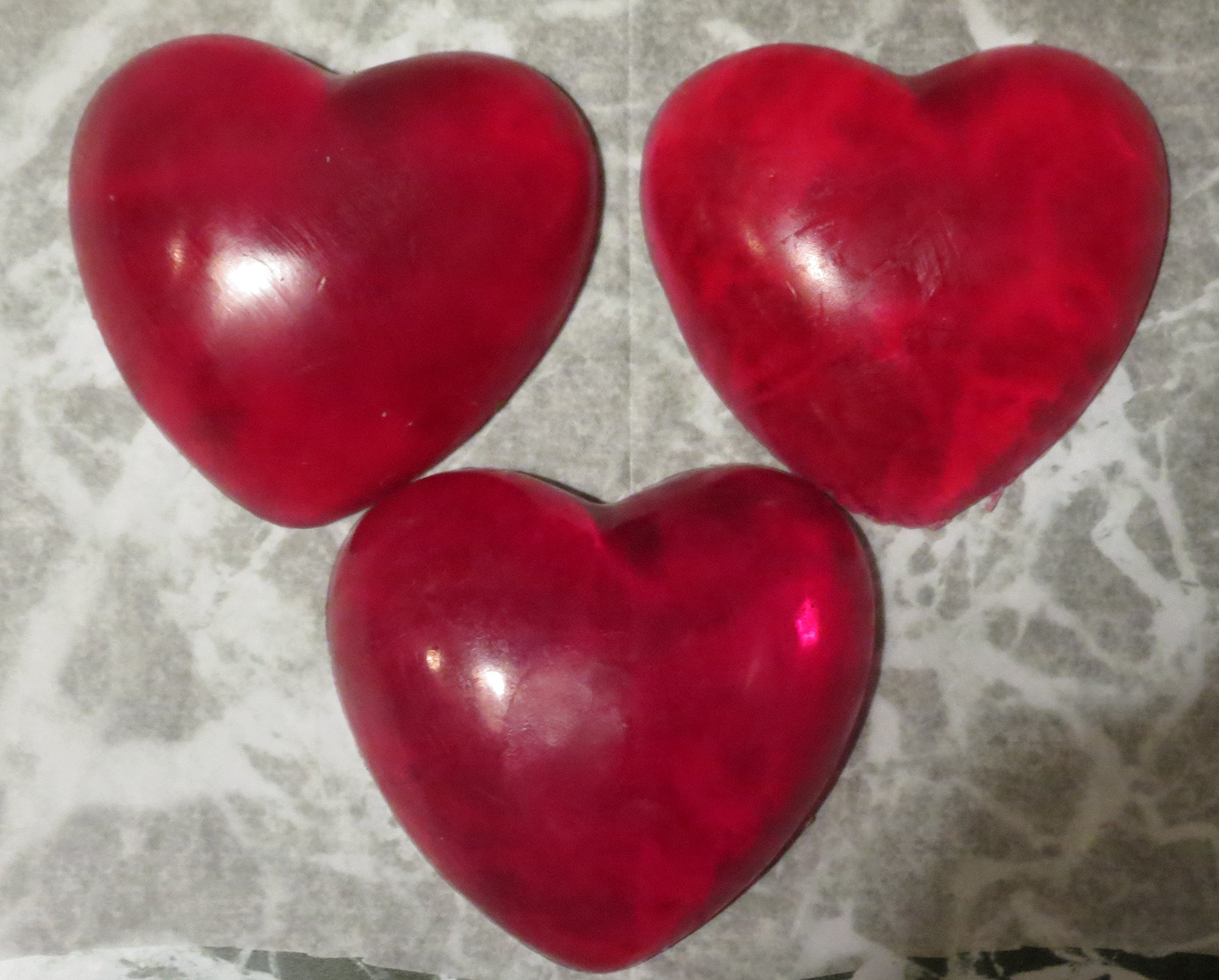 Organic Red Heart Shaped Soap - Natural Handmade Gift for Valentine's Day, Mother's Day & Anniversary - Perfect for Romantic Bath, Spa Relaxation and Decorative Home Display