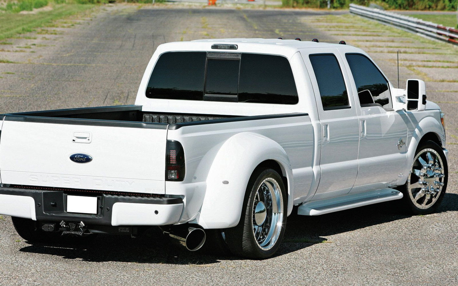 Clear Lens 48 LED Front/Rear Wheel Fender Side Marker Lights for 1999-2010 Ford F350 F450 Trucks - Enhanced Visibility & Safety for Night Driving & Off-Road Adventures