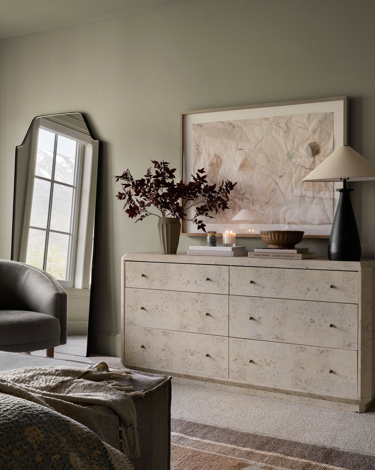 Stylish Tali Burl Wood Dresser with 6 Drawers - Solid Wood Bedroom Chest for Clothes Storage | Perfect for Master Bedroom, Guest Room & Nursery Organization