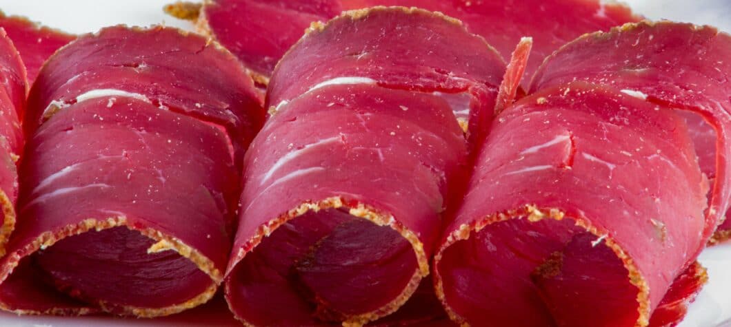 Premium Pastirma - Authentic Sliced Cured Beef (200g) | Traditional Turkish Delicacy | Perfect for Charcuterie Boards, Sandwiches & Gourmet Snacking