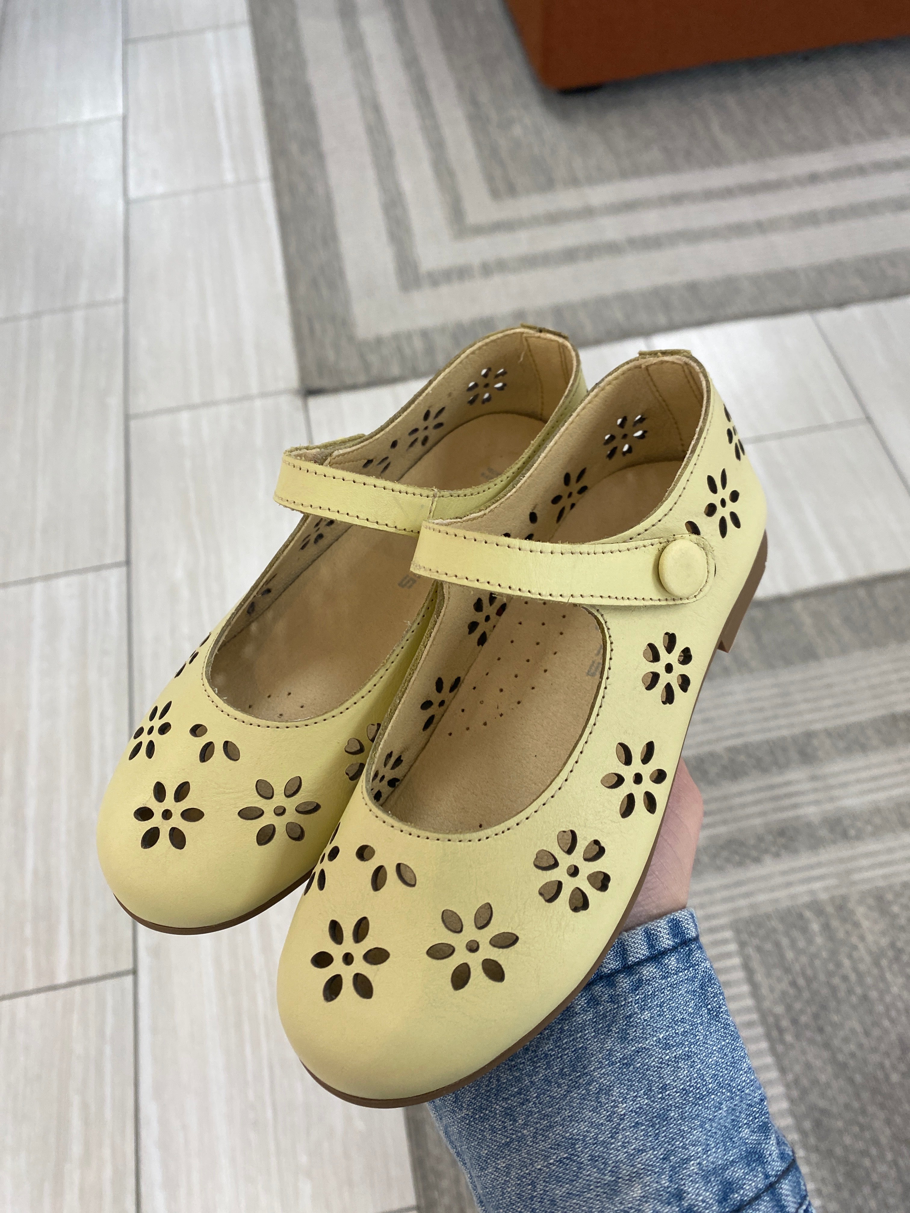 Pastel Yellow Floral Cut Mary Jane Shoes - Women's Vintage Style Comfortable Slip-On Flats for Spring, Summer, and Casual Outfits