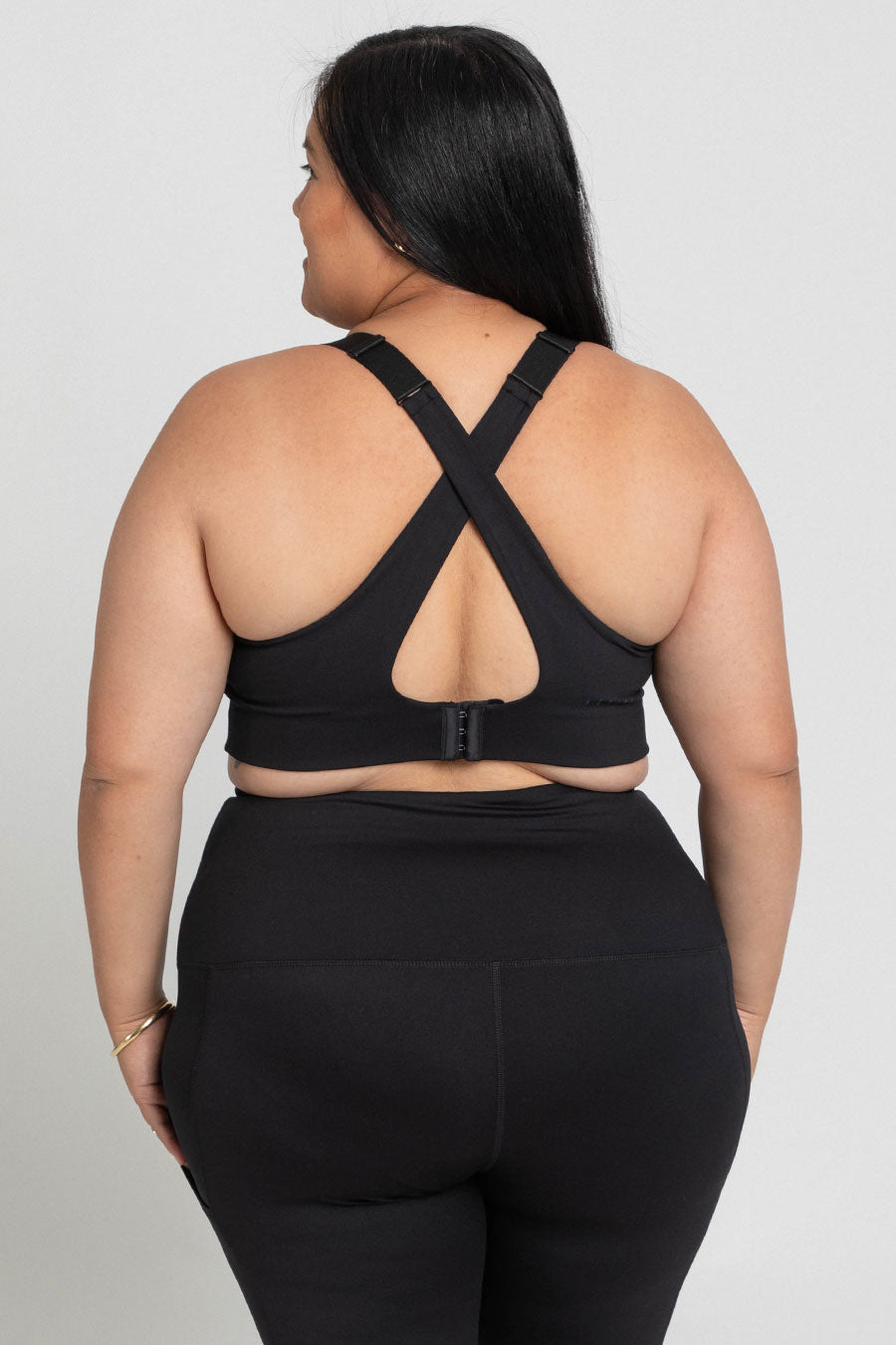 Adjustable Utility Move Bra - Comfortable & Supportive for Yoga, Running & Daily Wear - Black